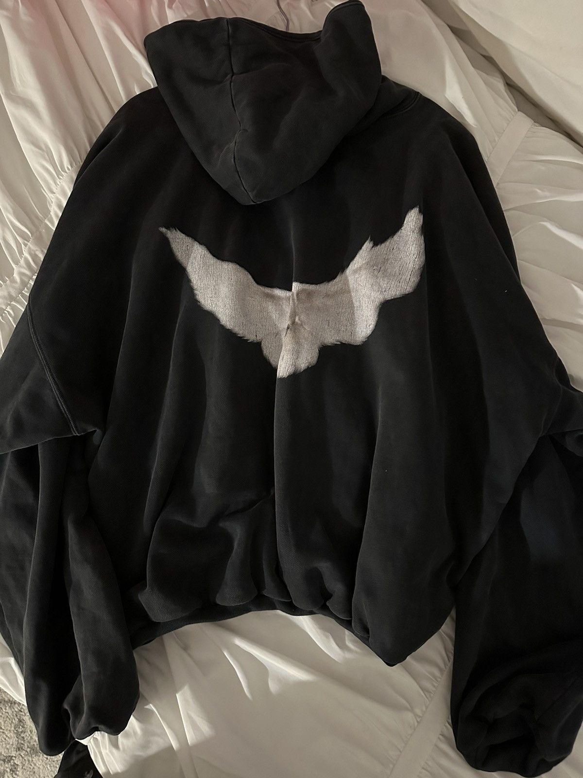 Designer × Streetwear × Vintage Yeezy Gap Balenciaga Dove Hoodie 