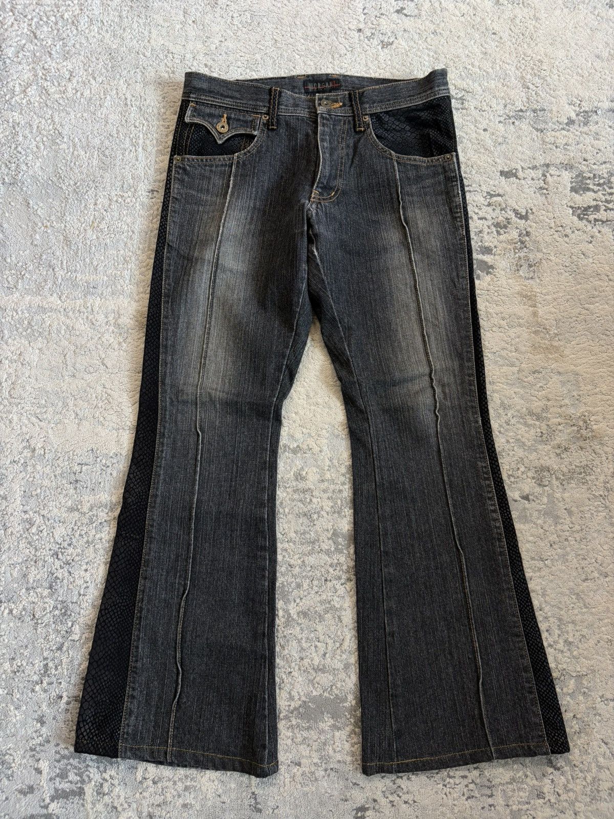 Morgan Homme Snake Print Pleated Flare Denim Size US 29 - 1 Thumbnail