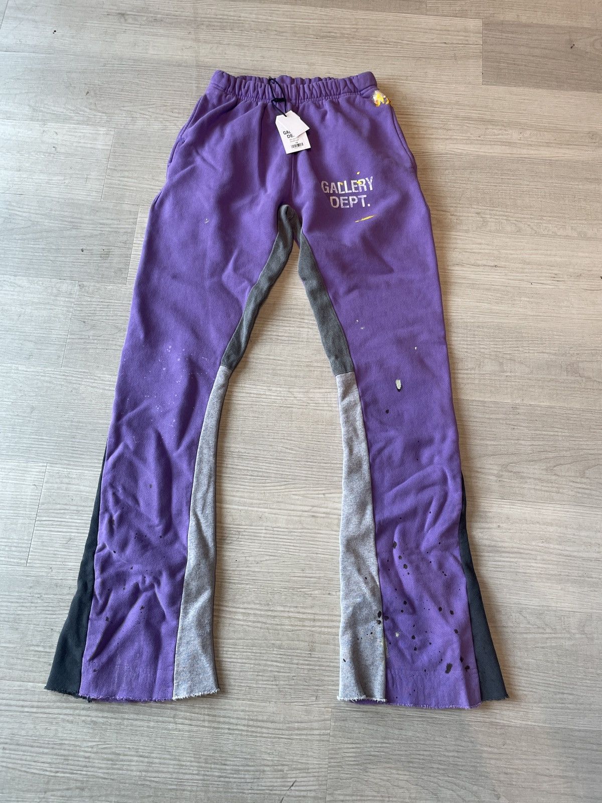 Gallery Dept. Gallery Dept. Paint Flare Sweatpants Purple Size US 28 / EU 44 - 1 Thumbnail