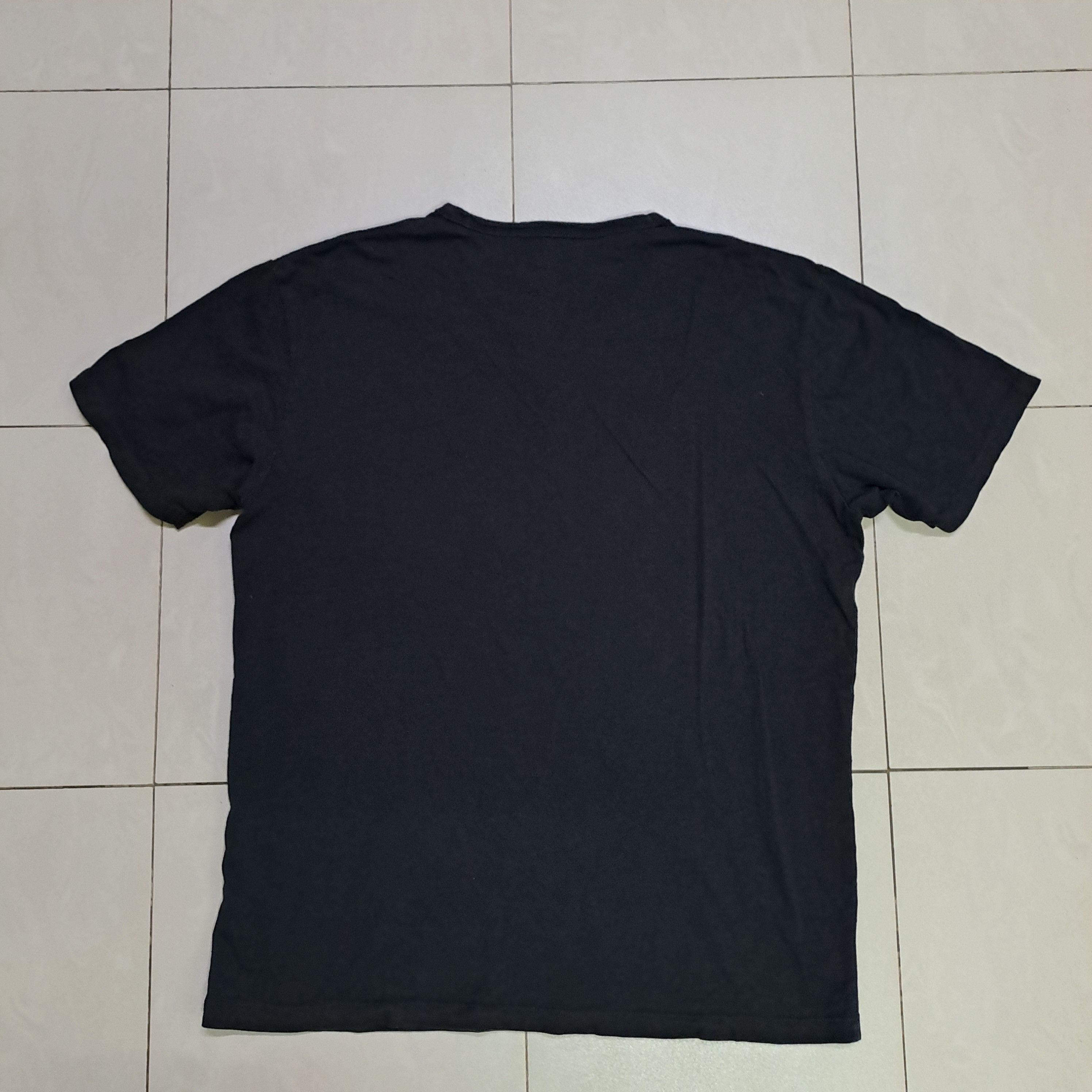 Uniqlo Uniqlo Henley T Shirt Size US M / EU 48-50 / 2 - 5 Thumbnail