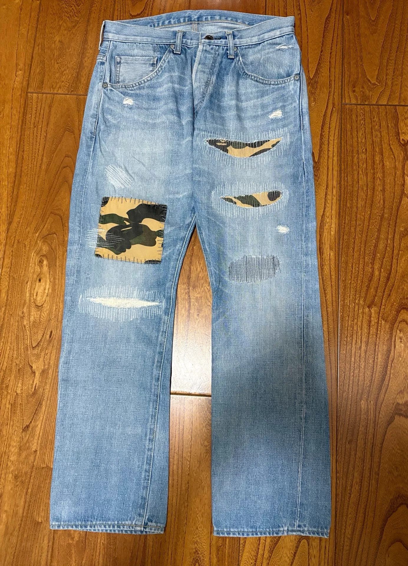 Bape BAPE Camo Patch Washed Distressed Jeans Size US 28 / EU 44 - 1 Thumbnail