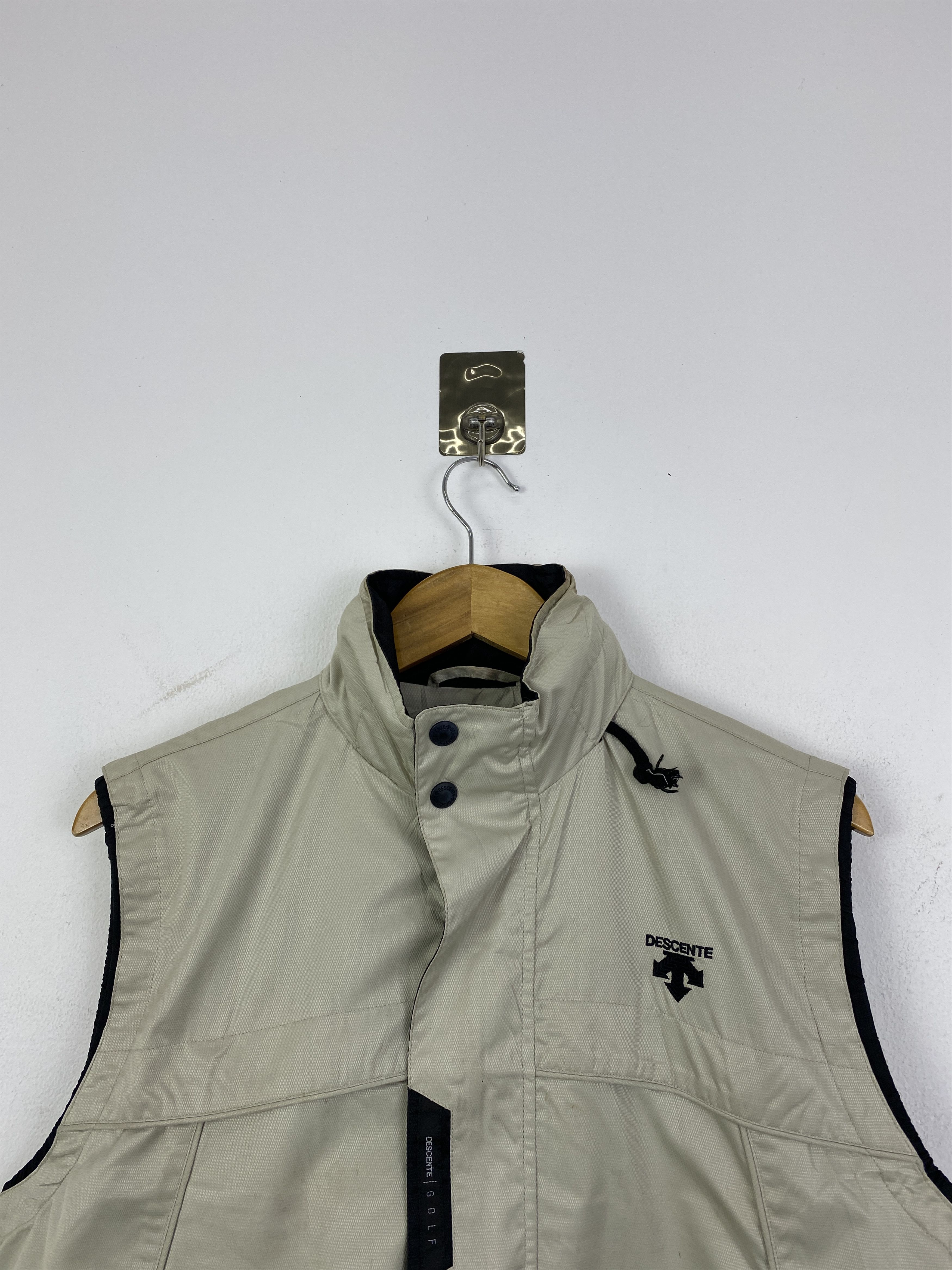 Descente Vintage Descente Golf Hooded Vest JA0194 Size US S / EU 44-46 / 1 - 3 Thumbnail