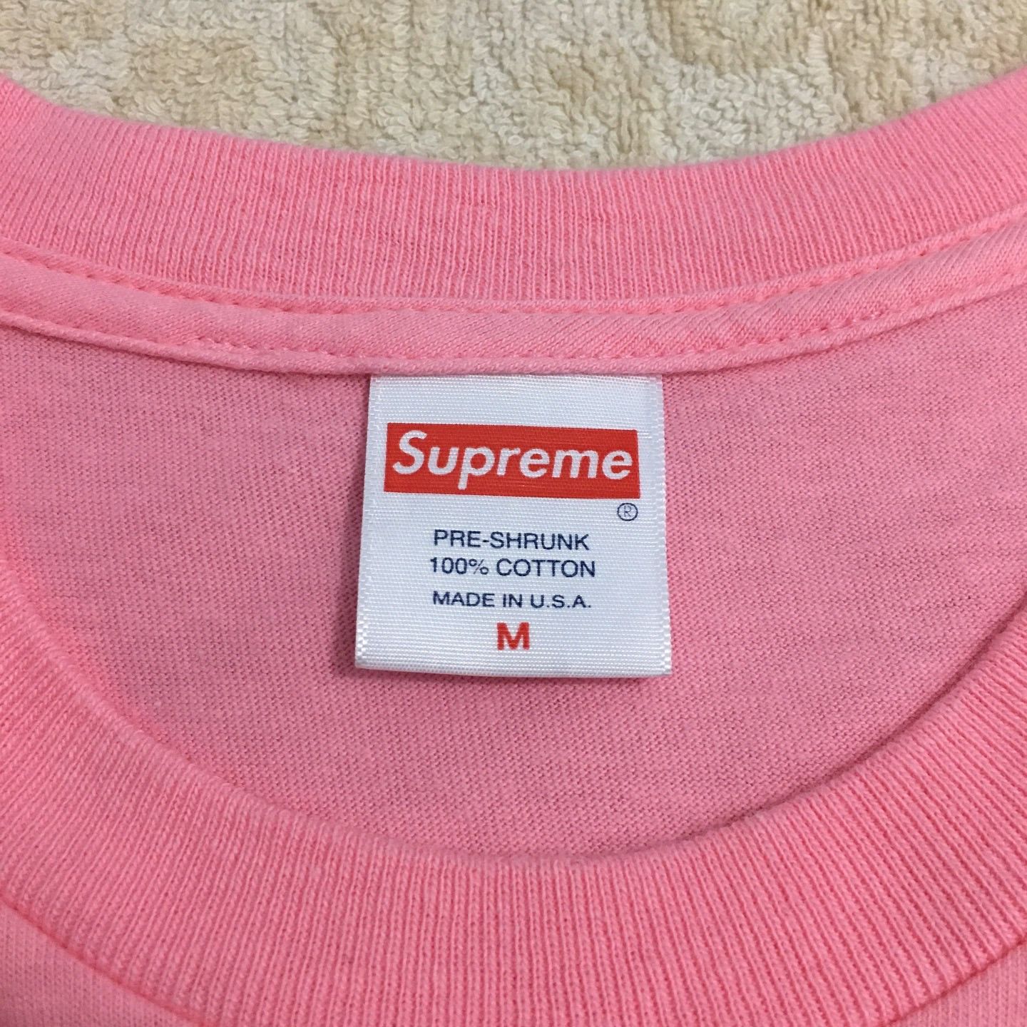 Supreme Supreme Vampirella SS17 Card Tee Bright Coral Size US M / EU 48-50 / 2 - 13 Thumbnail
