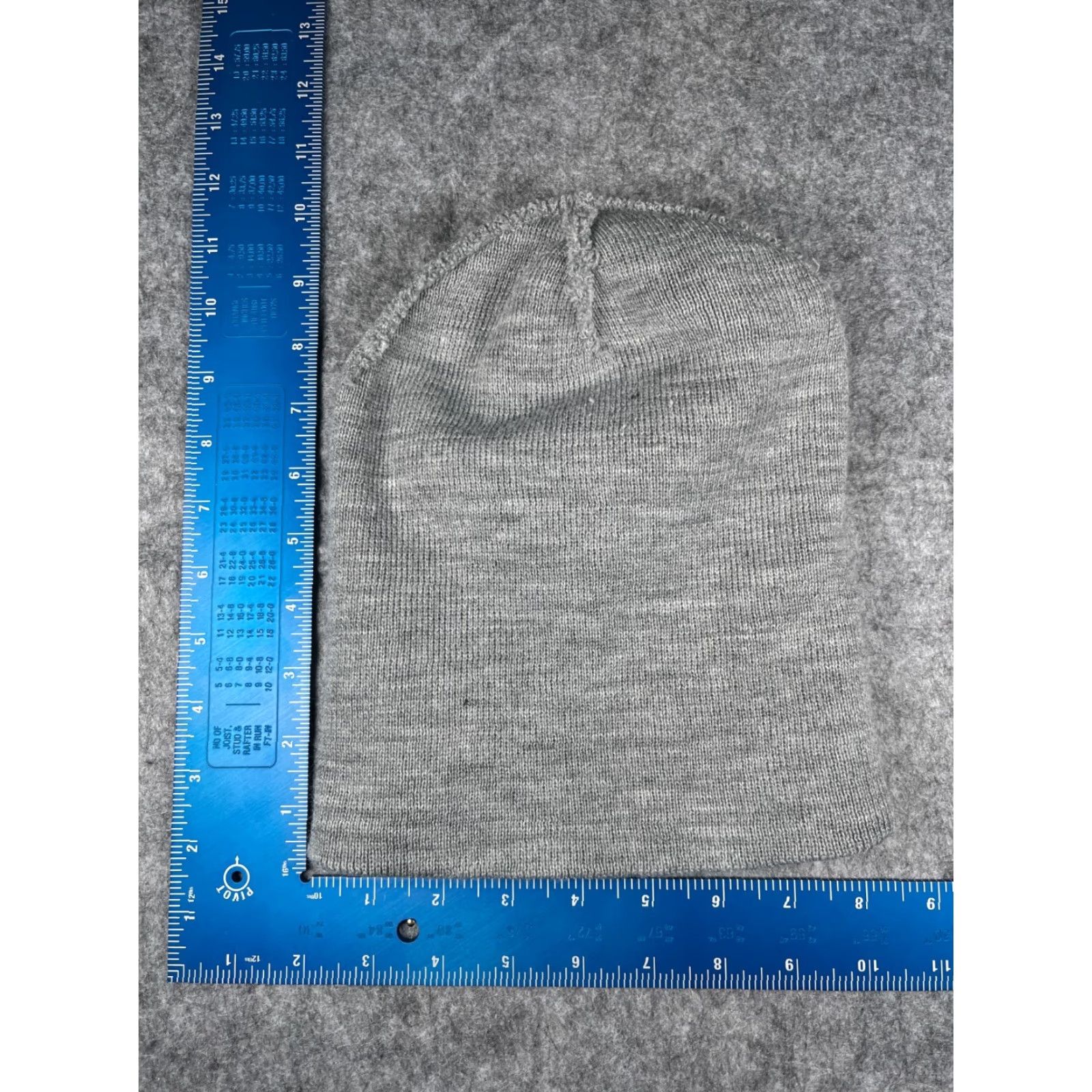 Vintage Polylana Beanie Toque Adult One Size Gray Knit Acrylic Polyester Blend Skate Hat Men Women Size ONE SIZE - 4 Thumbnail