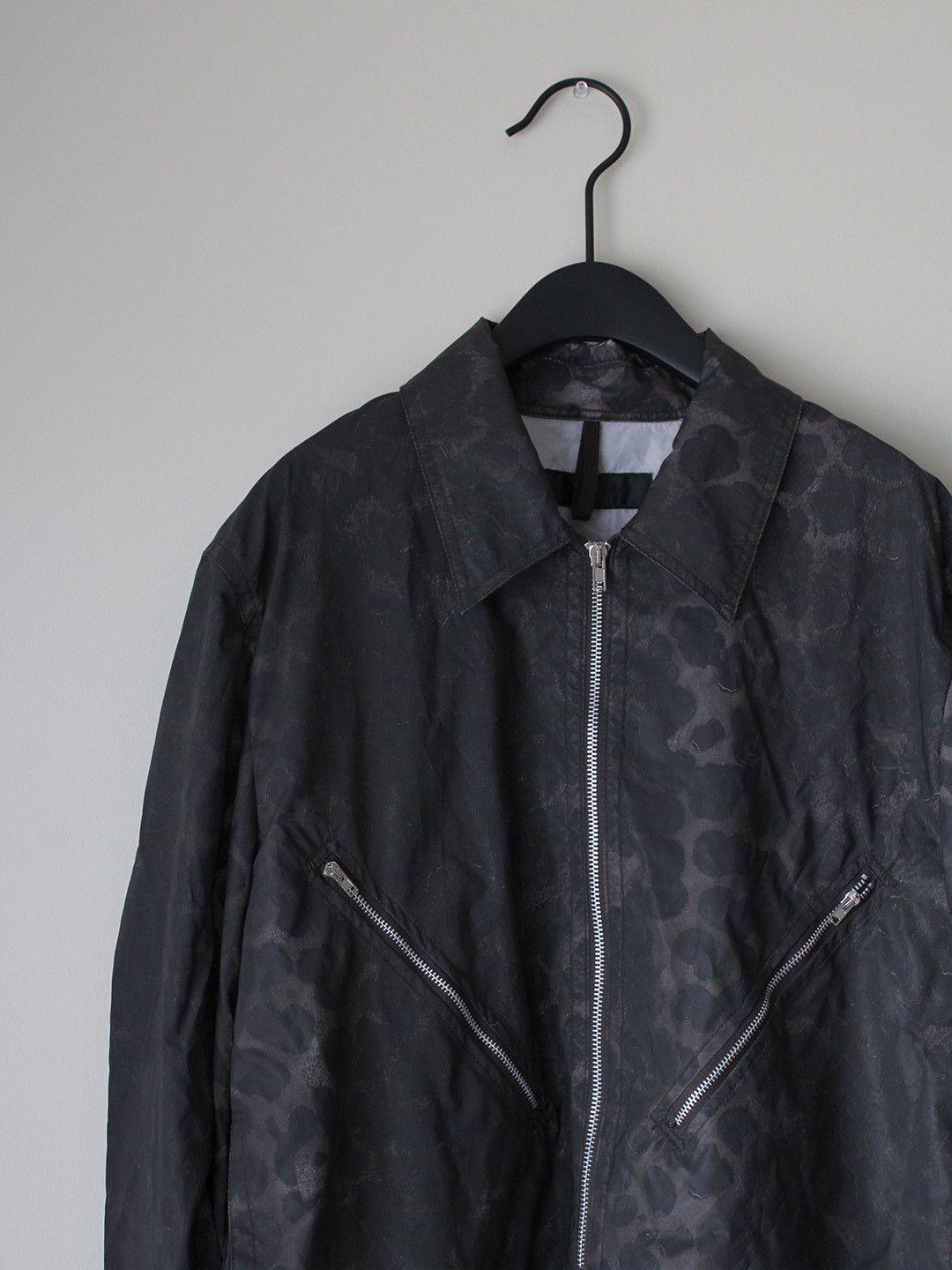 Helmut Lang SS19 Reflective Leopard Zip-up Jacket Size US L / EU 52-54 / 3 - 4 Thumbnail