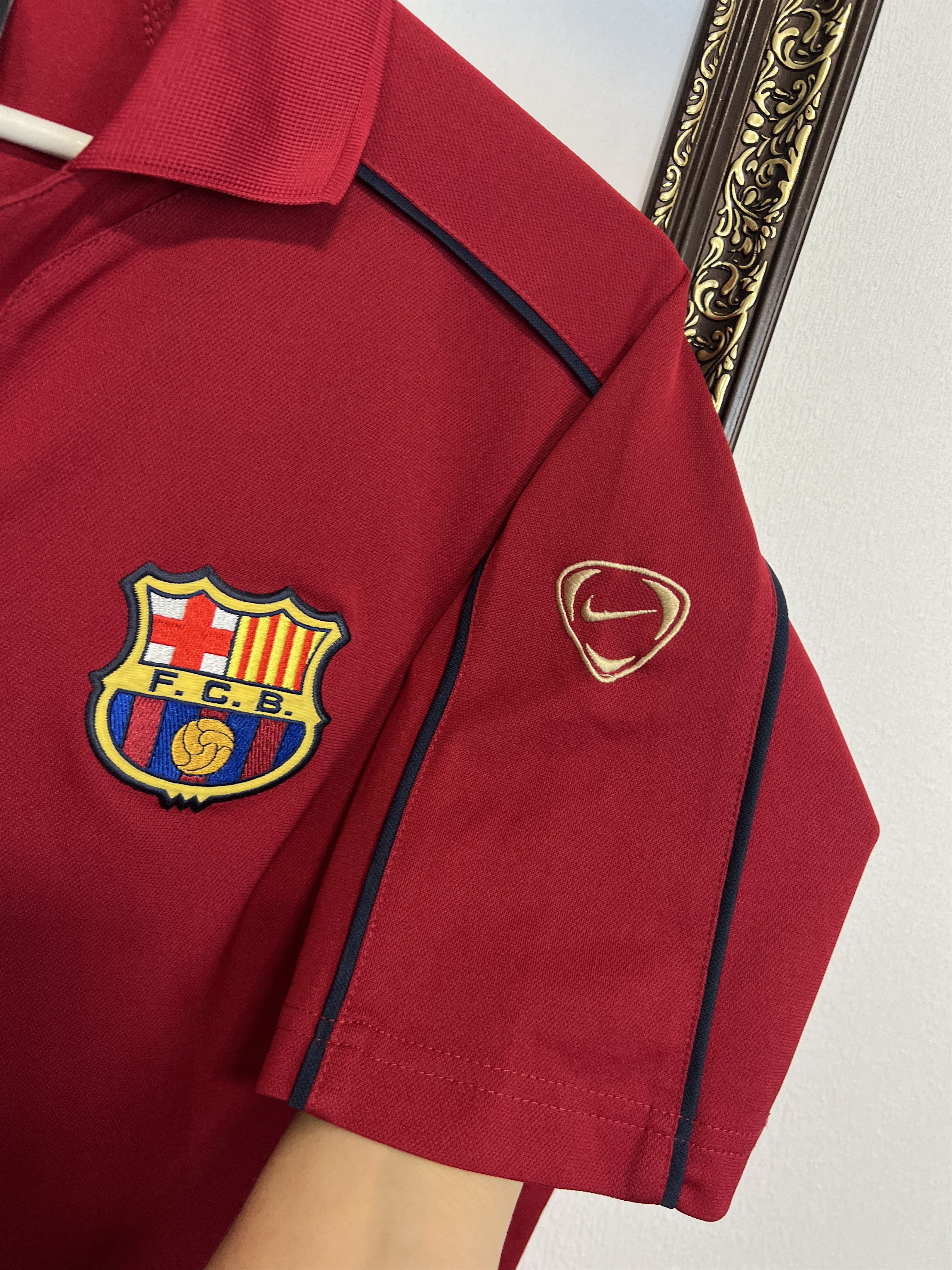 Nike Vintage Barcelona Train Polo Shirt Soccer Jersey Camiseta Size US XL / EU 56 / 4 - 4 Thumbnail