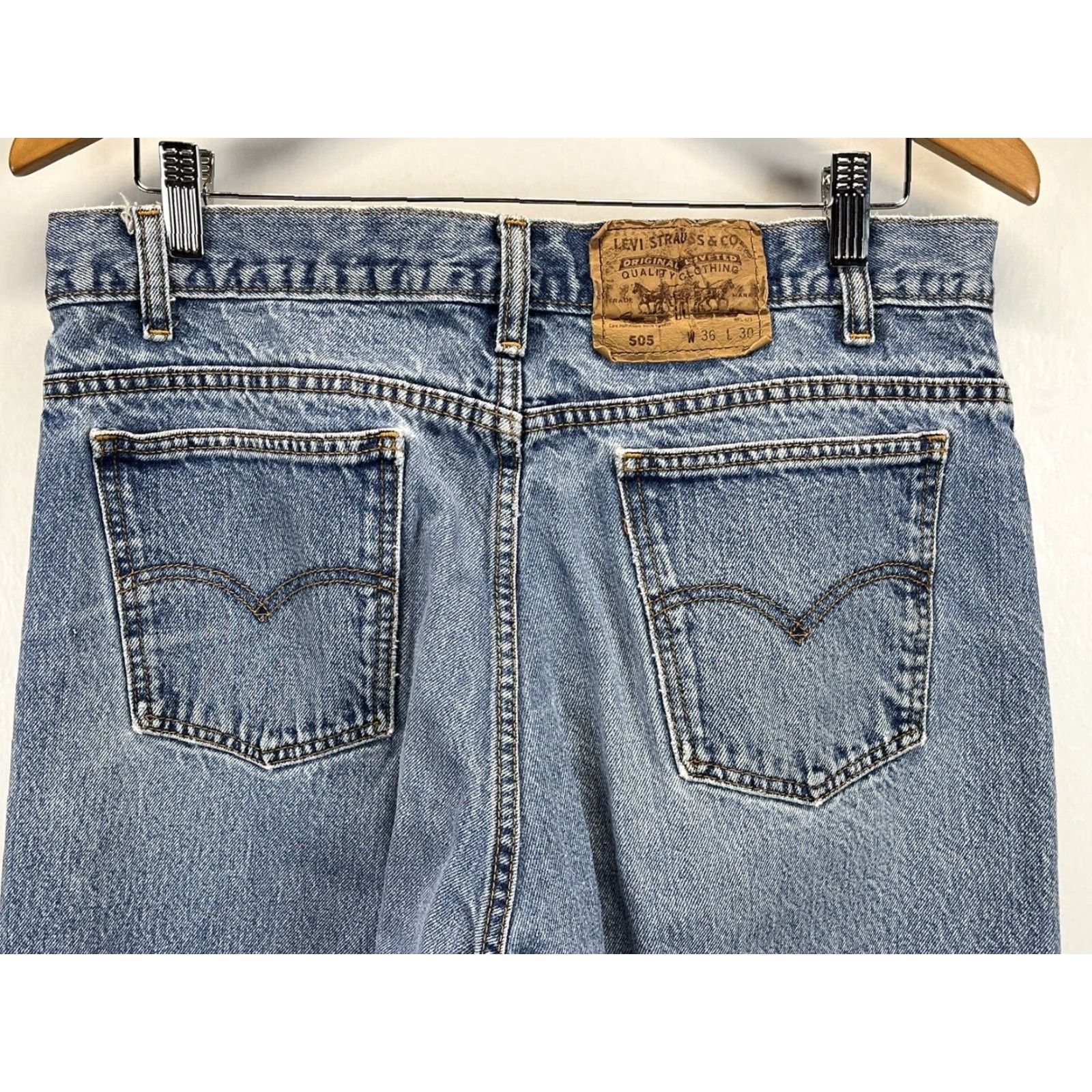 Levi's VINTAGE Levi's 505 Straight Jeans Blue Cotton Men's 36x30 Size US 36 / EU 52 - 4 Thumbnail