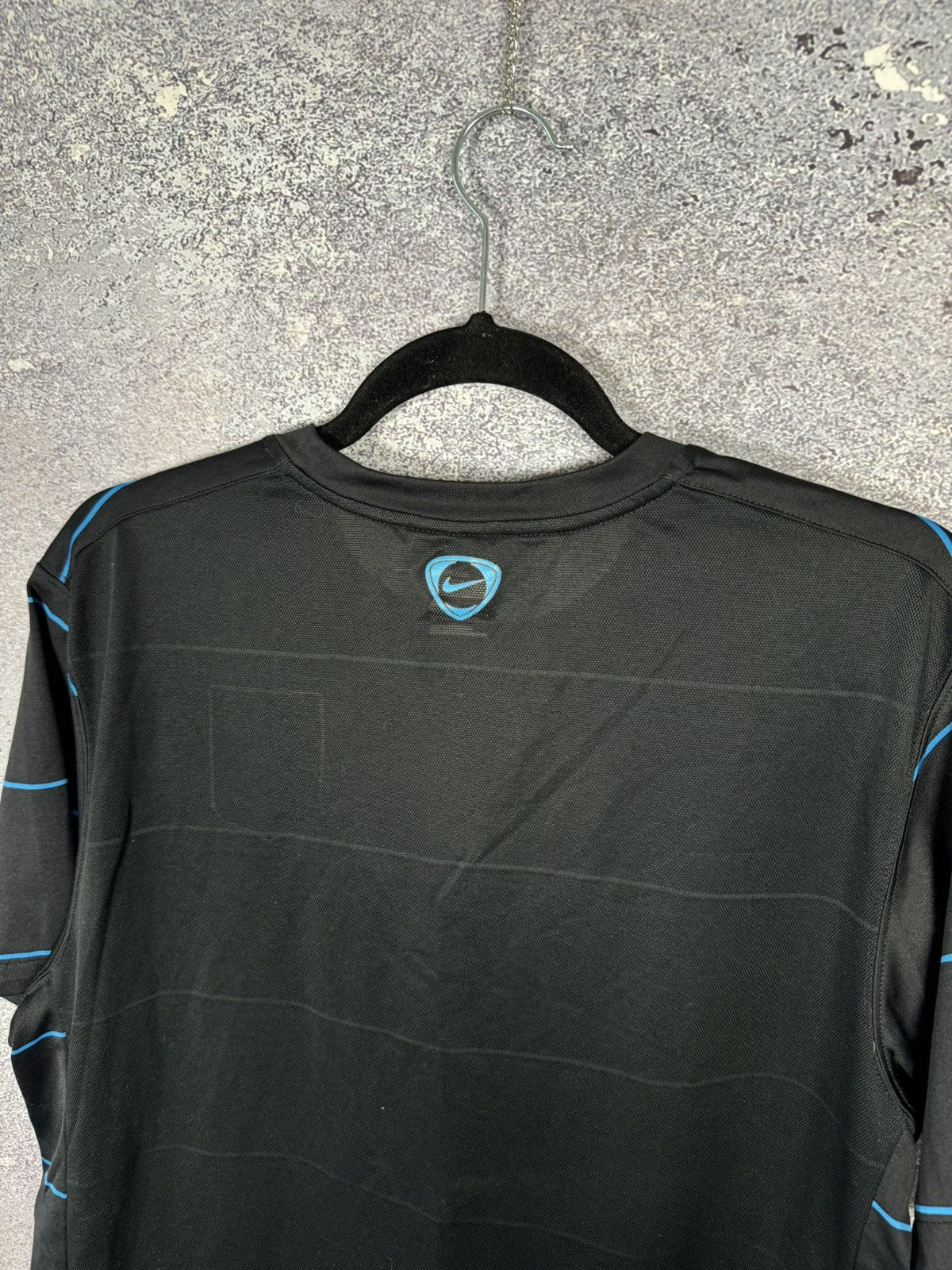 Nike × Vintage Vintage Aston Villa 2007 Nike Training Pre-Match Jersey Size US L / EU 52-54 / 3 - 13 Thumbnail