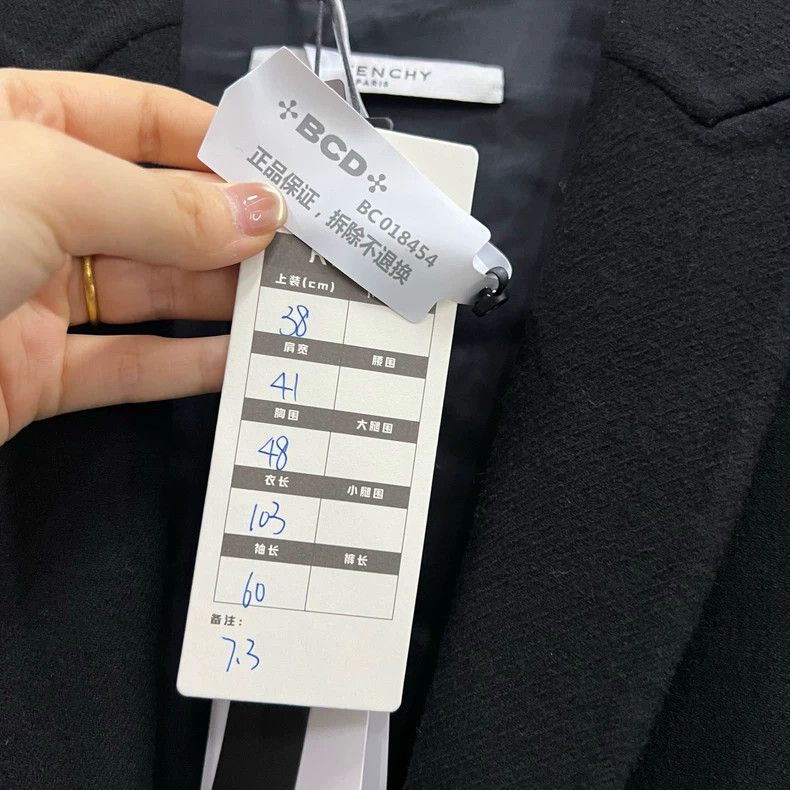 Givenchy Givenchy Black Coat, Size 38 Size US S / EU 44-46 / 1 - 6 Thumbnail