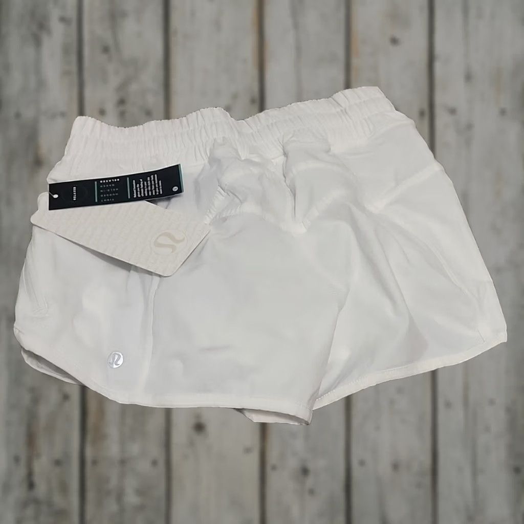 Lululemon Lululemon Tracker Short IV 2-Way Stretch White Women's S Short White Womens 4 Athletic Stretch Ladies Shoes? Size 28" / US 6 / IT 42 - 1 Thumbnail