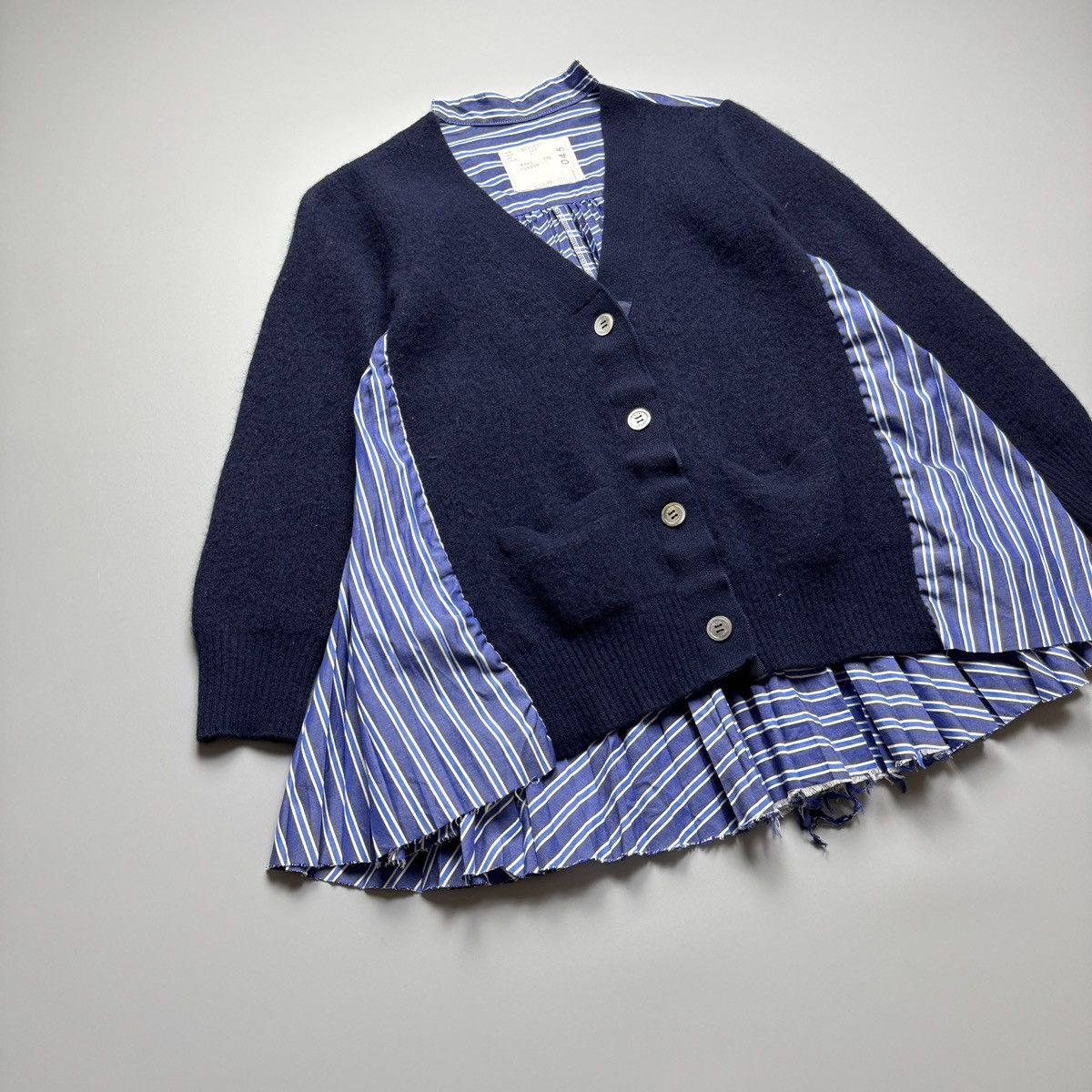 Sacai Sacai - Wool Knit Pleated Stripes Panelled Cardigan Size XS / US 0-2 / IT 36-38 - 4 Thumbnail