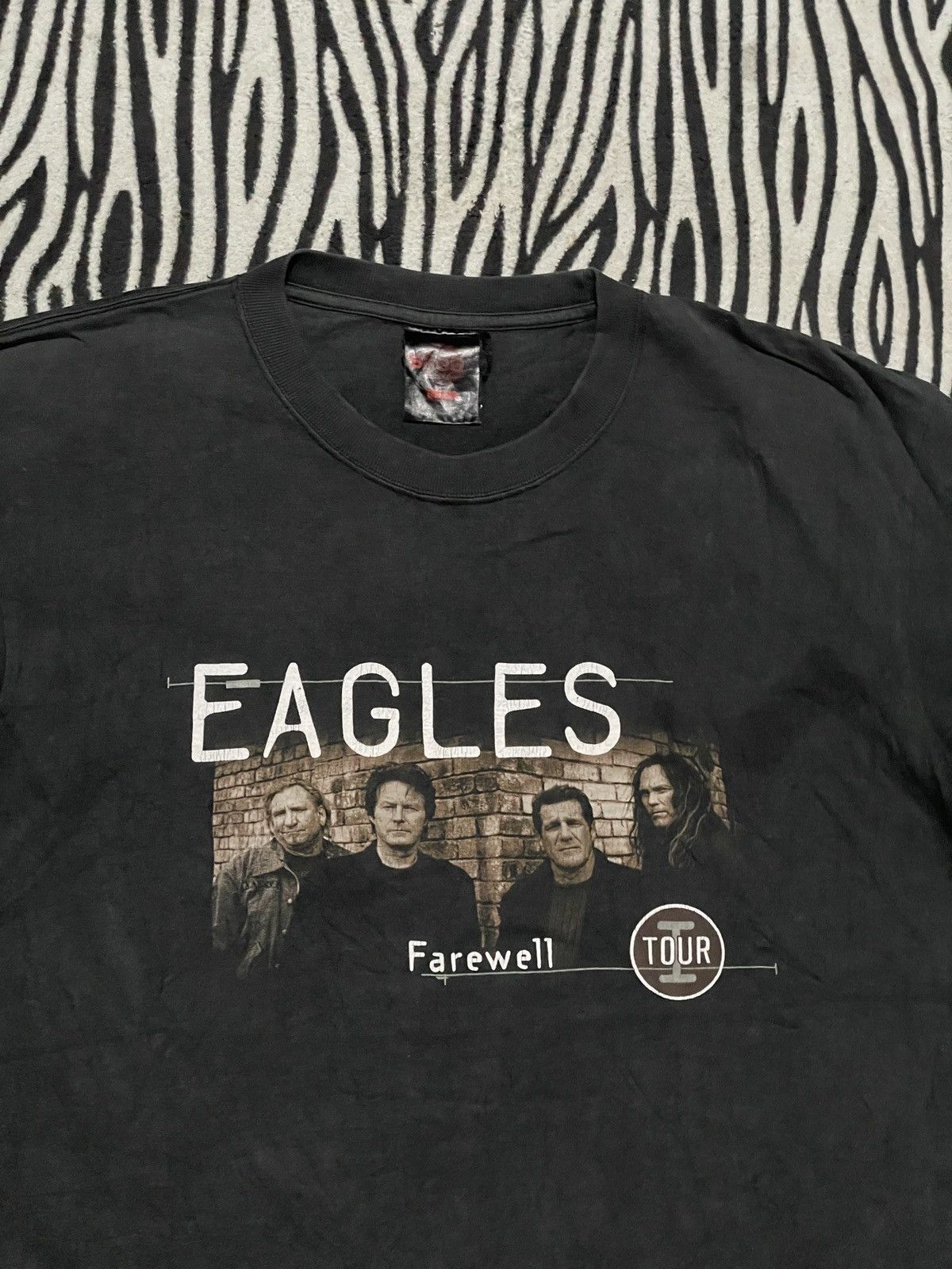 Band Tees Eagles Farewell Tour 04’ Shirt Size US L / EU 52-54 / 3 - 3 Thumbnail