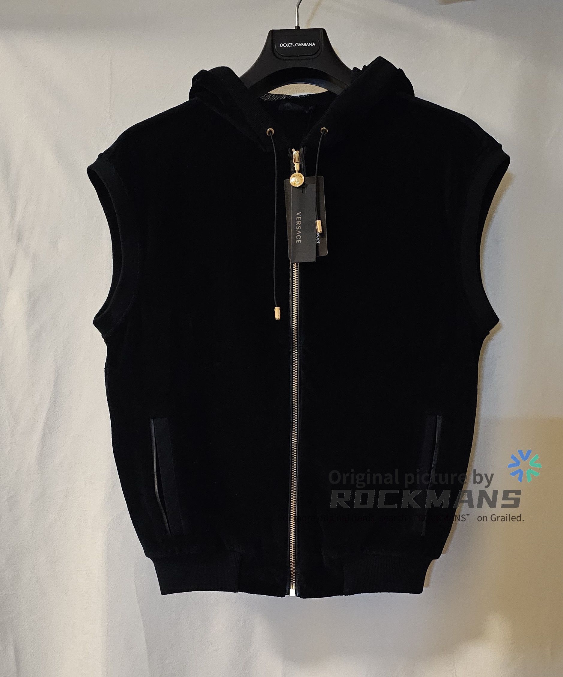 Versace Versace Satin Velvet Sleeveless Hooded Sweatshirt Size S Size US S / EU 44-46 / 1 - 1 Thumbnail