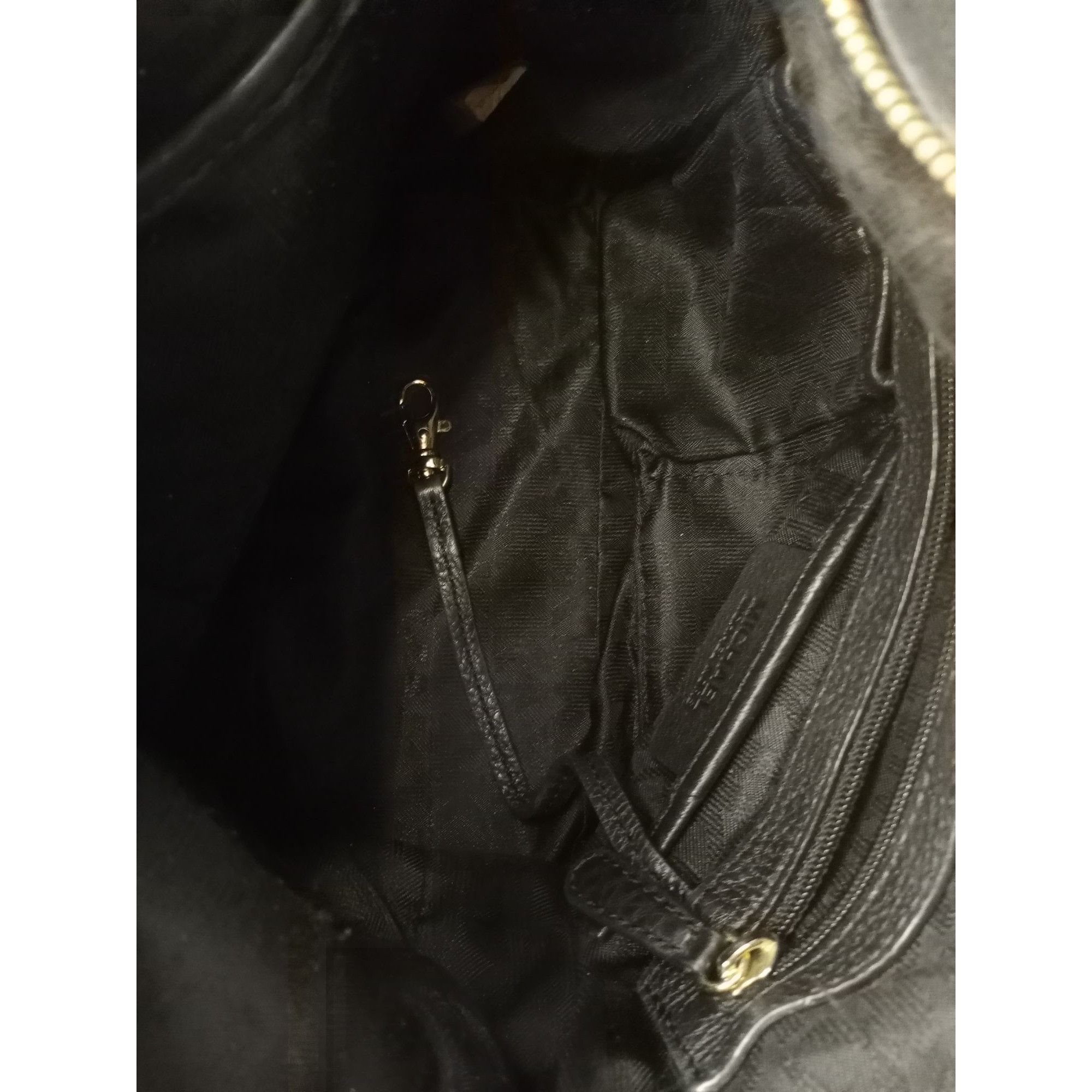 Michael Kors MICHAEL Michael Kors Leather Chandler Grained Leather Shou Size ONE SIZE - 11 Thumbnail