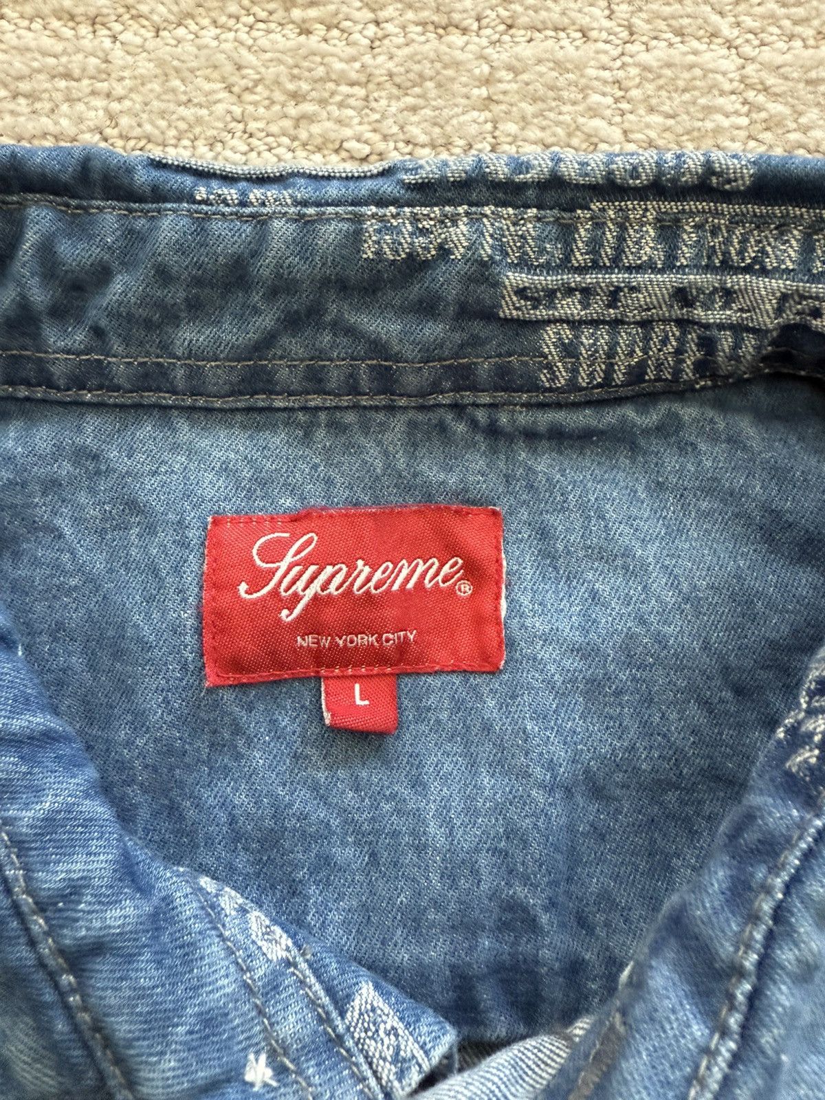 Supreme Supreme Trademark Jacquard Denim Shirt Size US L / EU 52-54 / 3 - 7 Thumbnail