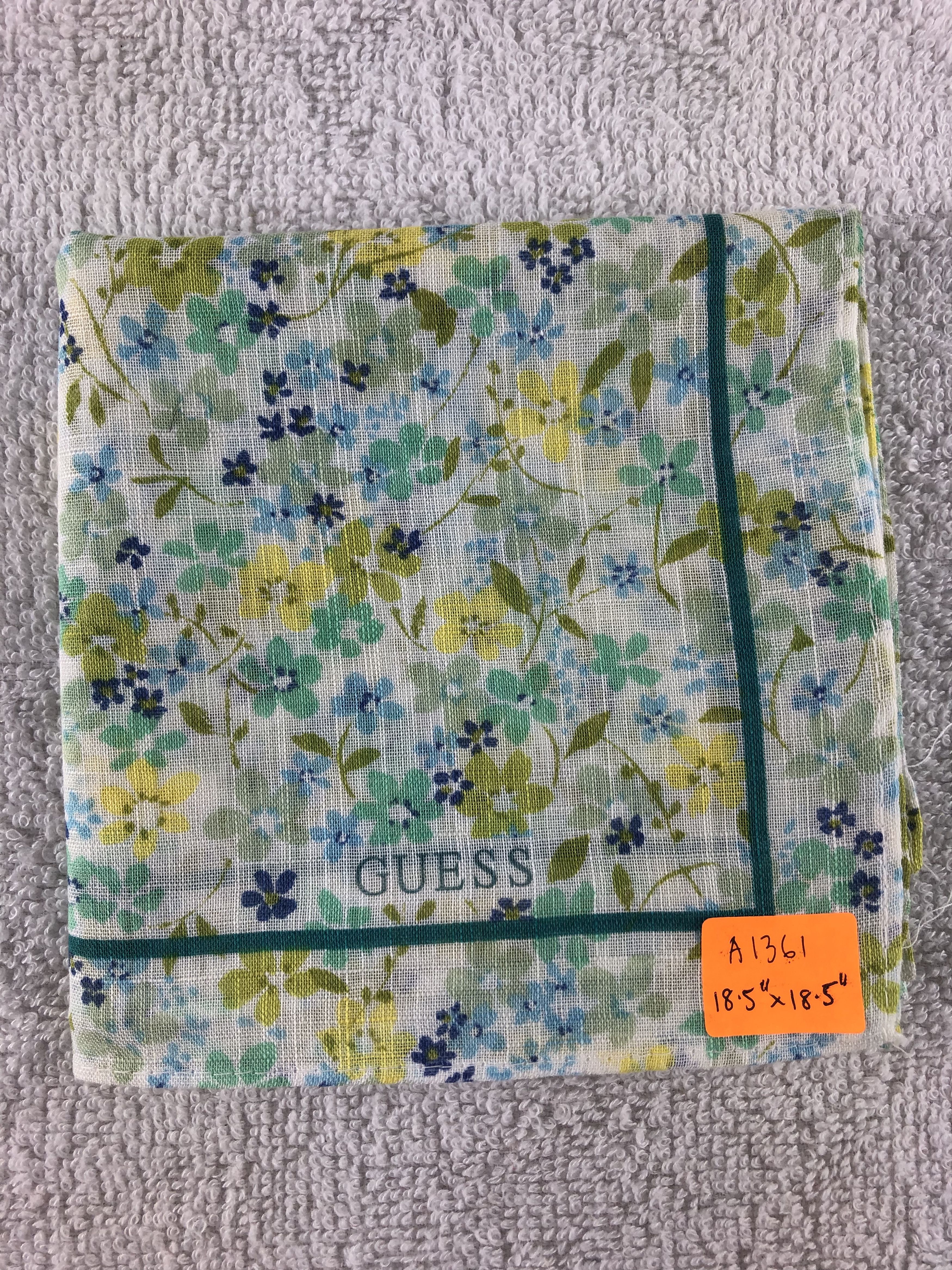 Guess × Vintage Guess Handkerchief / Bandana / Neckerchief Size ONE SIZE - 6 Thumbnail