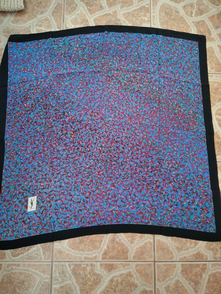 Yves Saint Laurent 80s Yves Saint Laurent Foulards Vintage Silk Scarf Scarves Size ONE SIZE - 7 Thumbnail