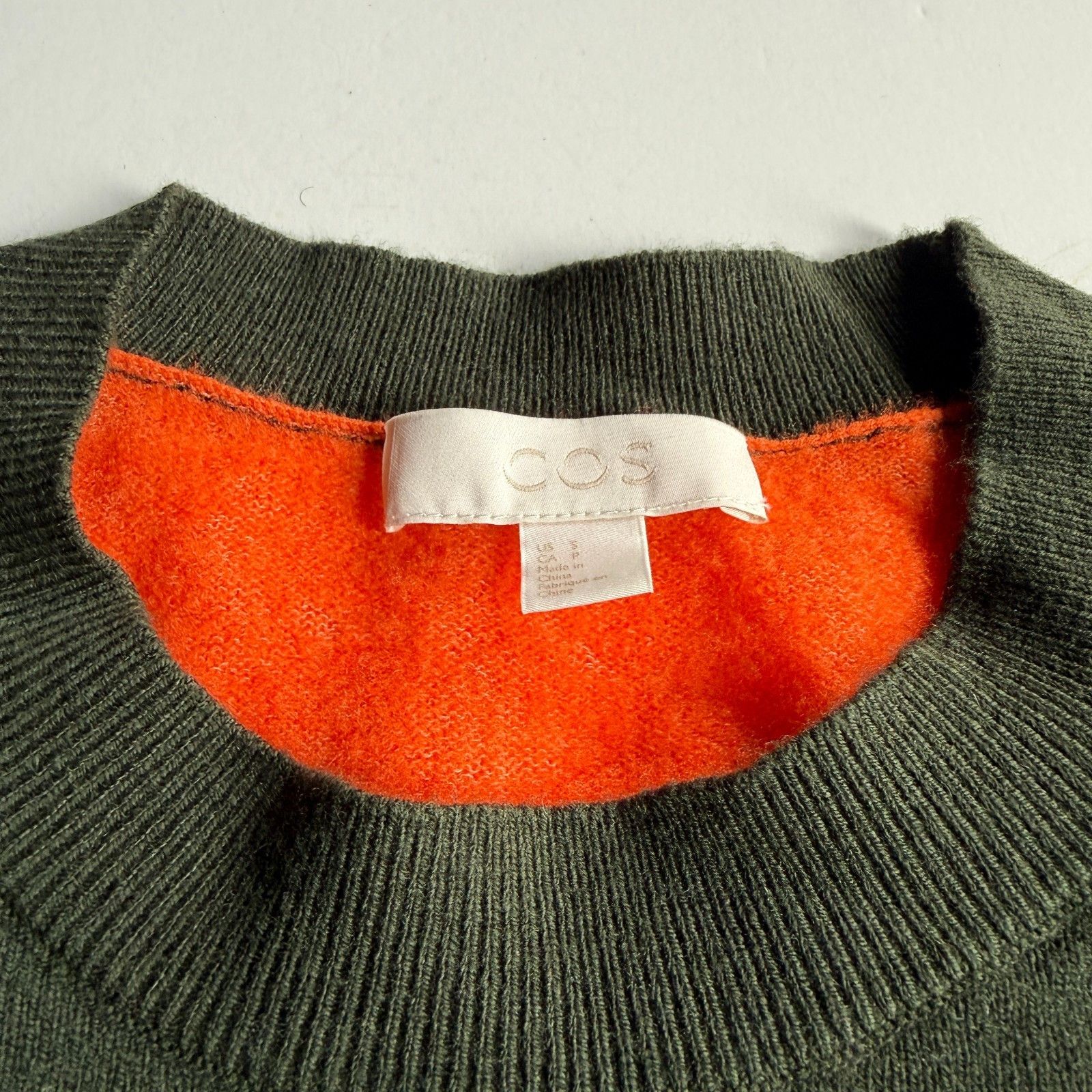 Cos COS Colorblock Crewneck Wool Sweater – Olive/Orange/Grey Size US S / EU 44-46 / 1 - 2 Thumbnail