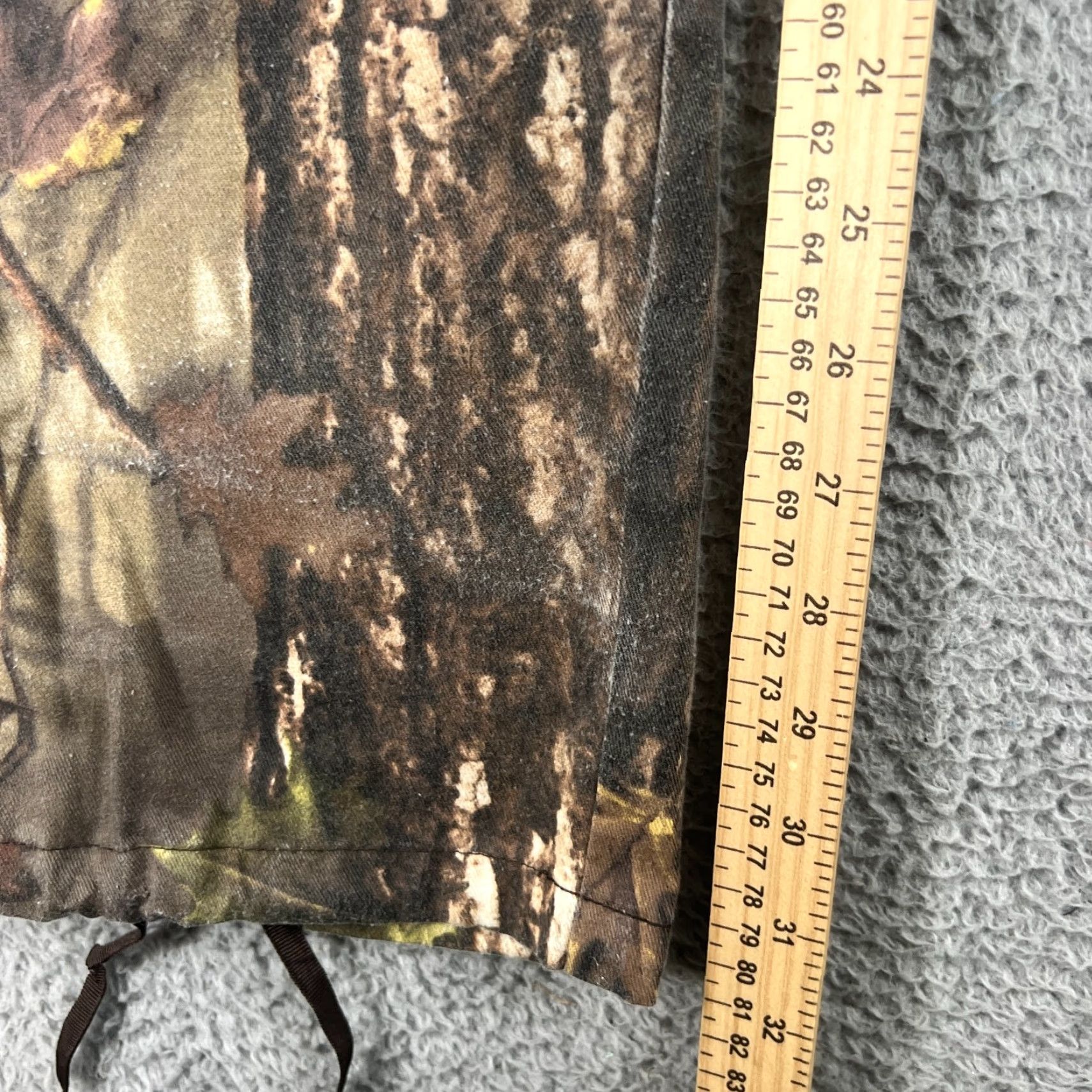 Vintage Magellan Outdoors Pants Mens Large Camo Realtree Cargo Hunting Utility Mens Pants Camouflage Brown Cotton Blend Zip Front Pockets 32 In Inseam Size US 33 - 3 Thumbnail