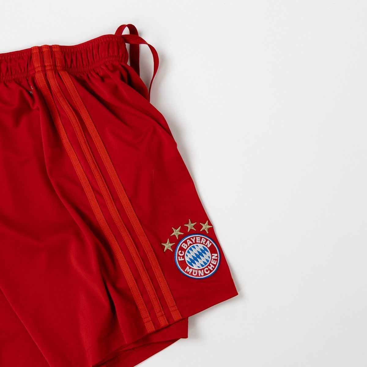 Adidas Adidas x FC Bayern Soccer Mens Red Shorts Football Training Size US 30 / EU 46 - 3 Thumbnail