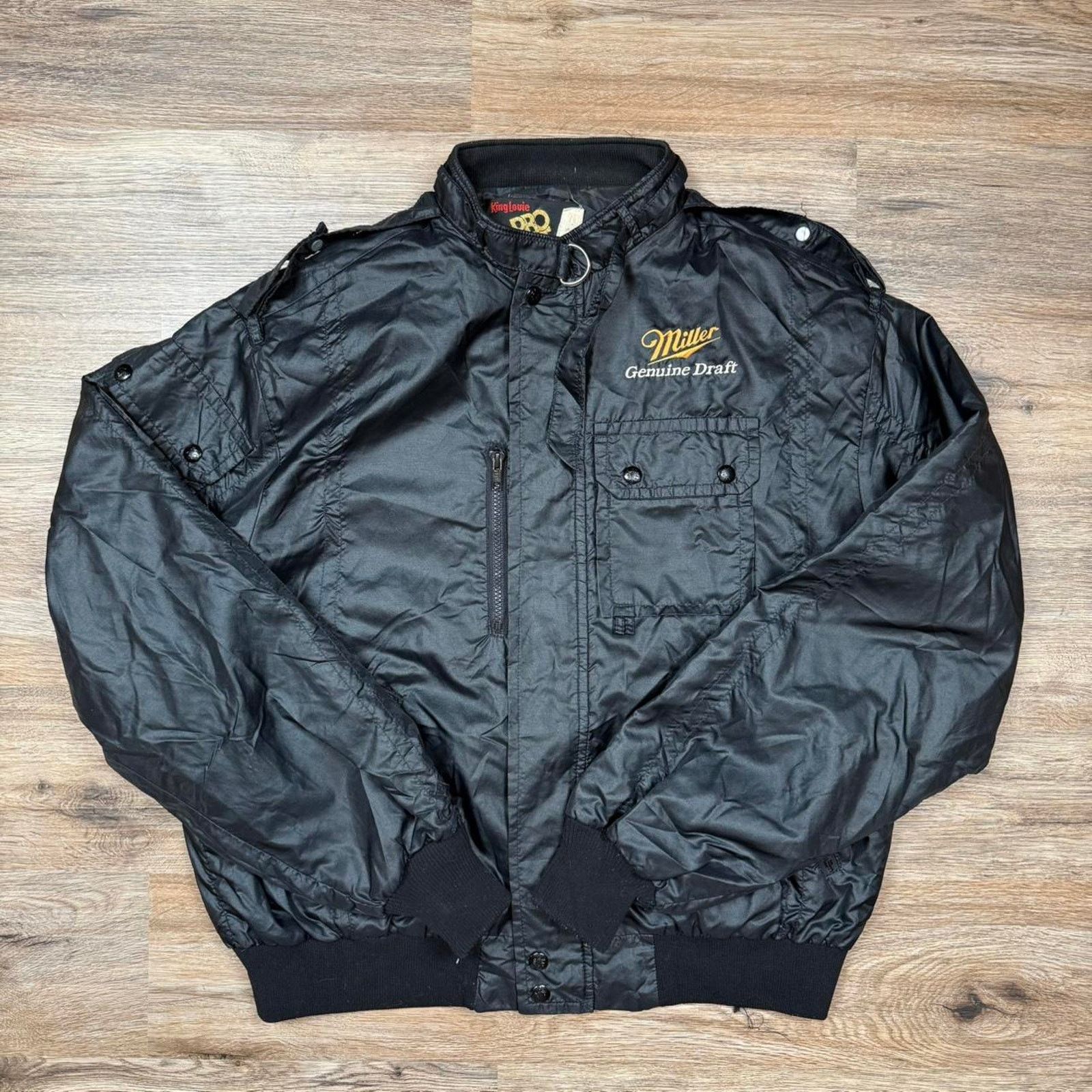 JNCO Vintage 80s miller lite genuine draft king louie pro fit Size US XL / EU 56 / 4 - 1 Thumbnail