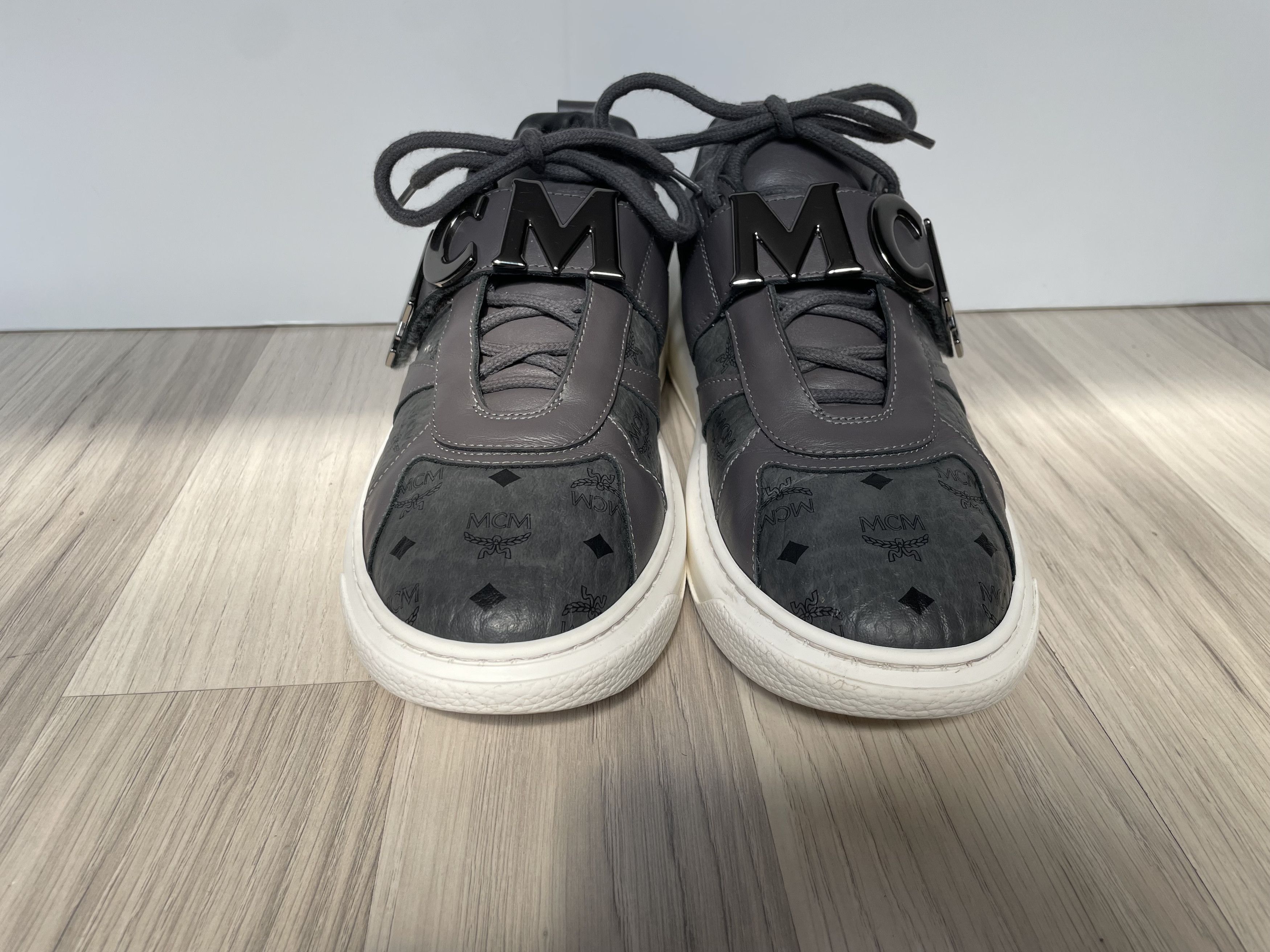 MCM MCM men leather sneakers EU42 ( real size 43 ) Size US 10 / EU 43 - 2 Thumbnail