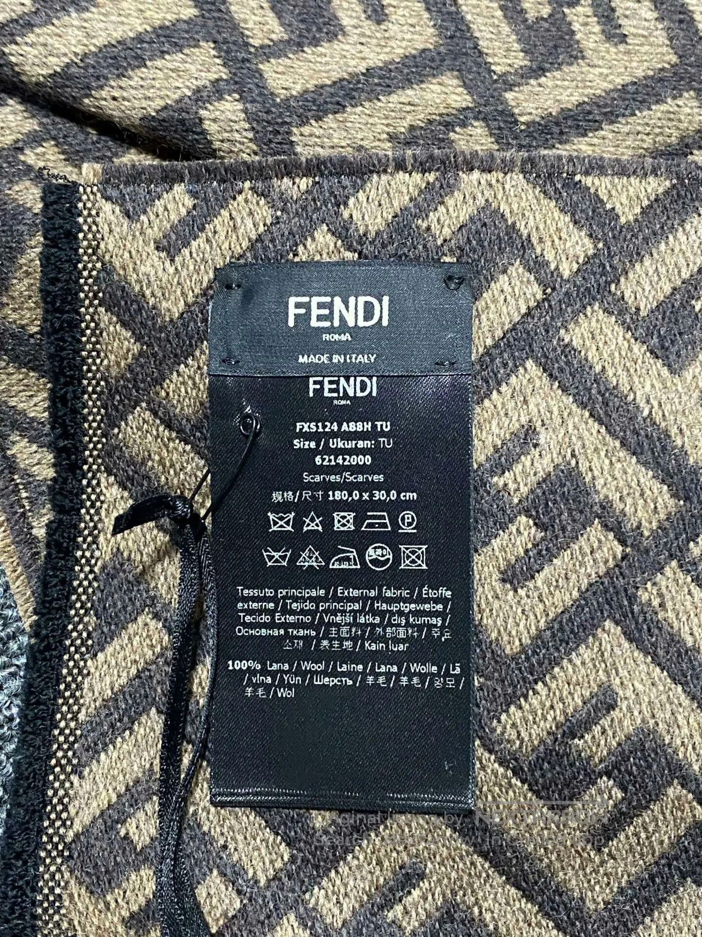 Fendi Fendi Wool All-over Print Scarf. Size ONE SIZE - 4 Thumbnail