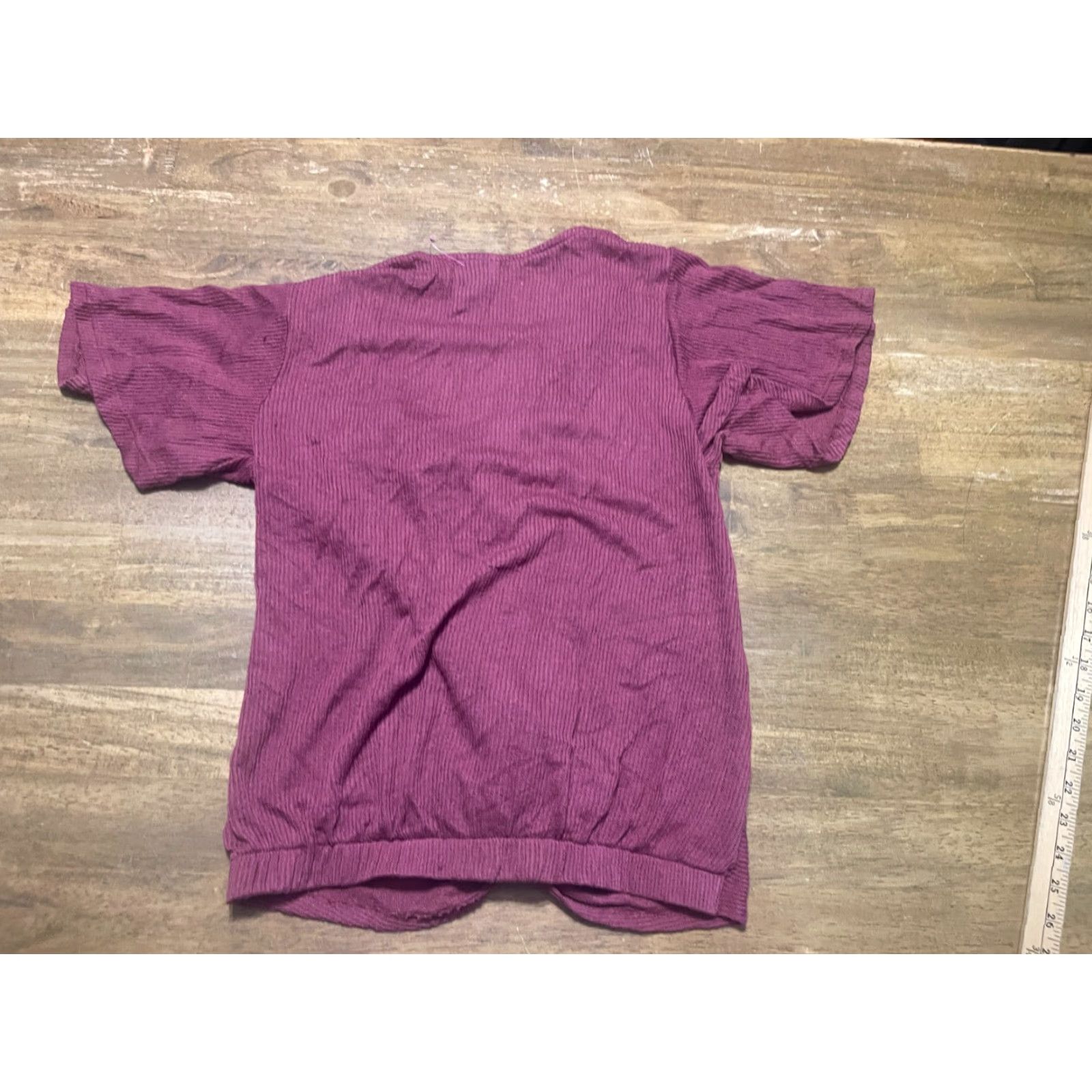 Vintage Daytrip Shirt Women's Size Small Red Button & Front Twist T-Shirt Short Sleeve Casual Basic Modern Fall Spring Summer Regular Womens Size S / US 4 / IT 40 - 2 Thumbnail