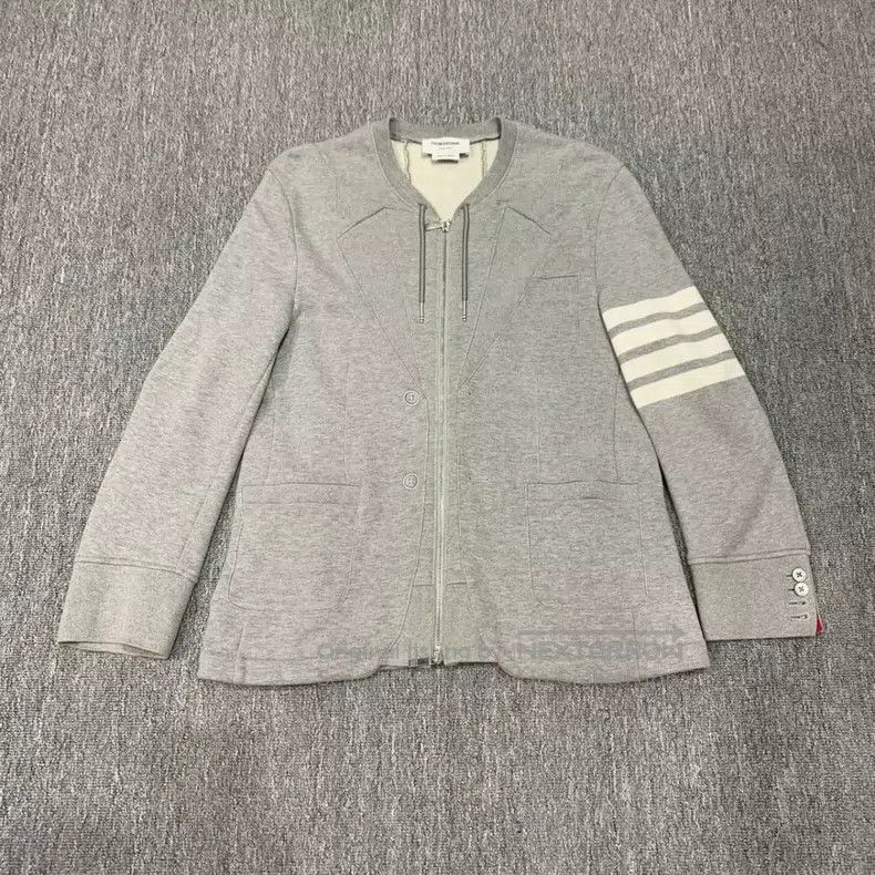 Thom Browne Thom Browne Jacket with zipper Size US S / EU 44-46 / 1 - 1 Thumbnail
