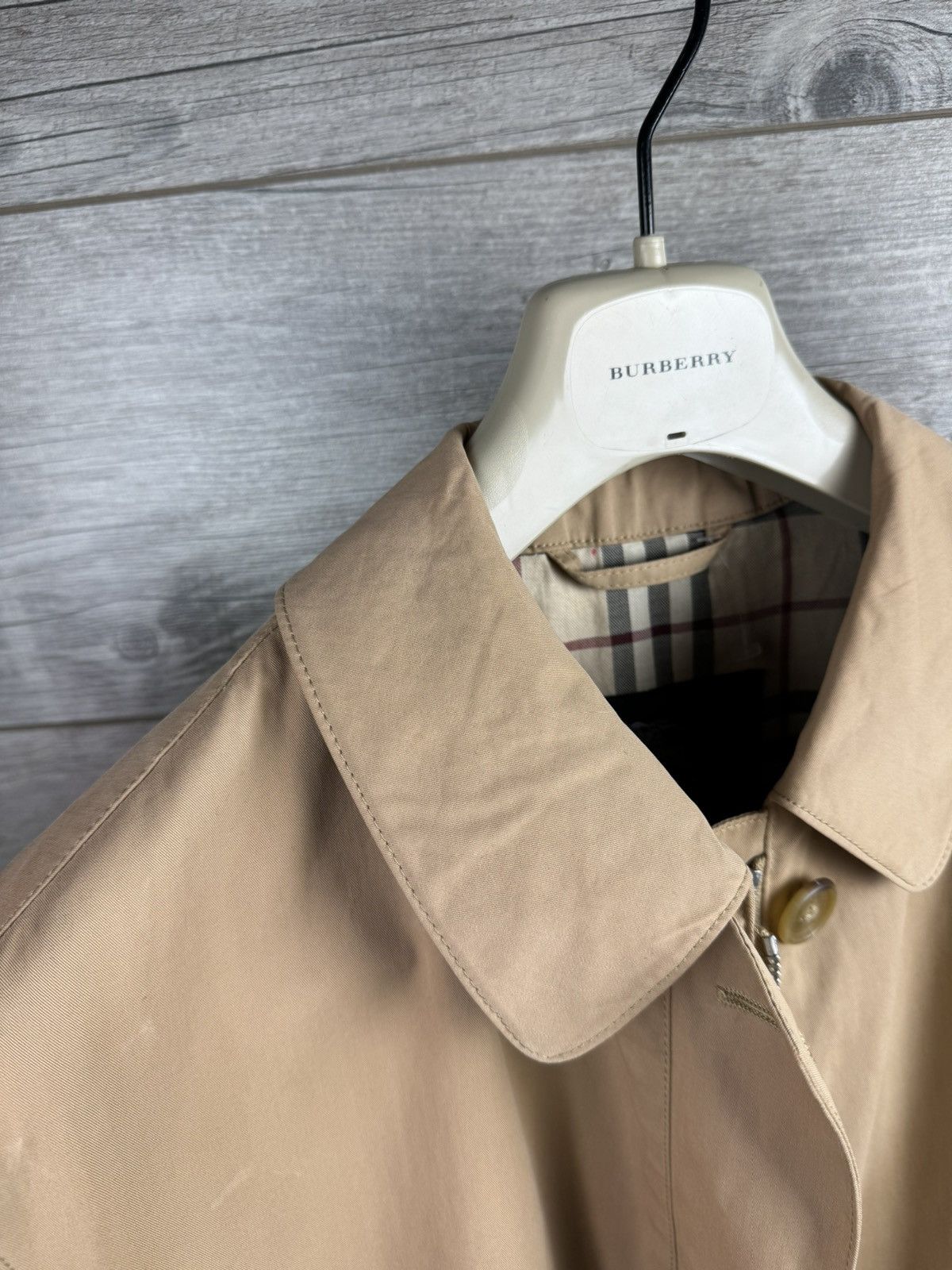 Burberry Vintage Trench Burberry 90s Size L Size US L / EU 52-54 / 3 - 17 Thumbnail