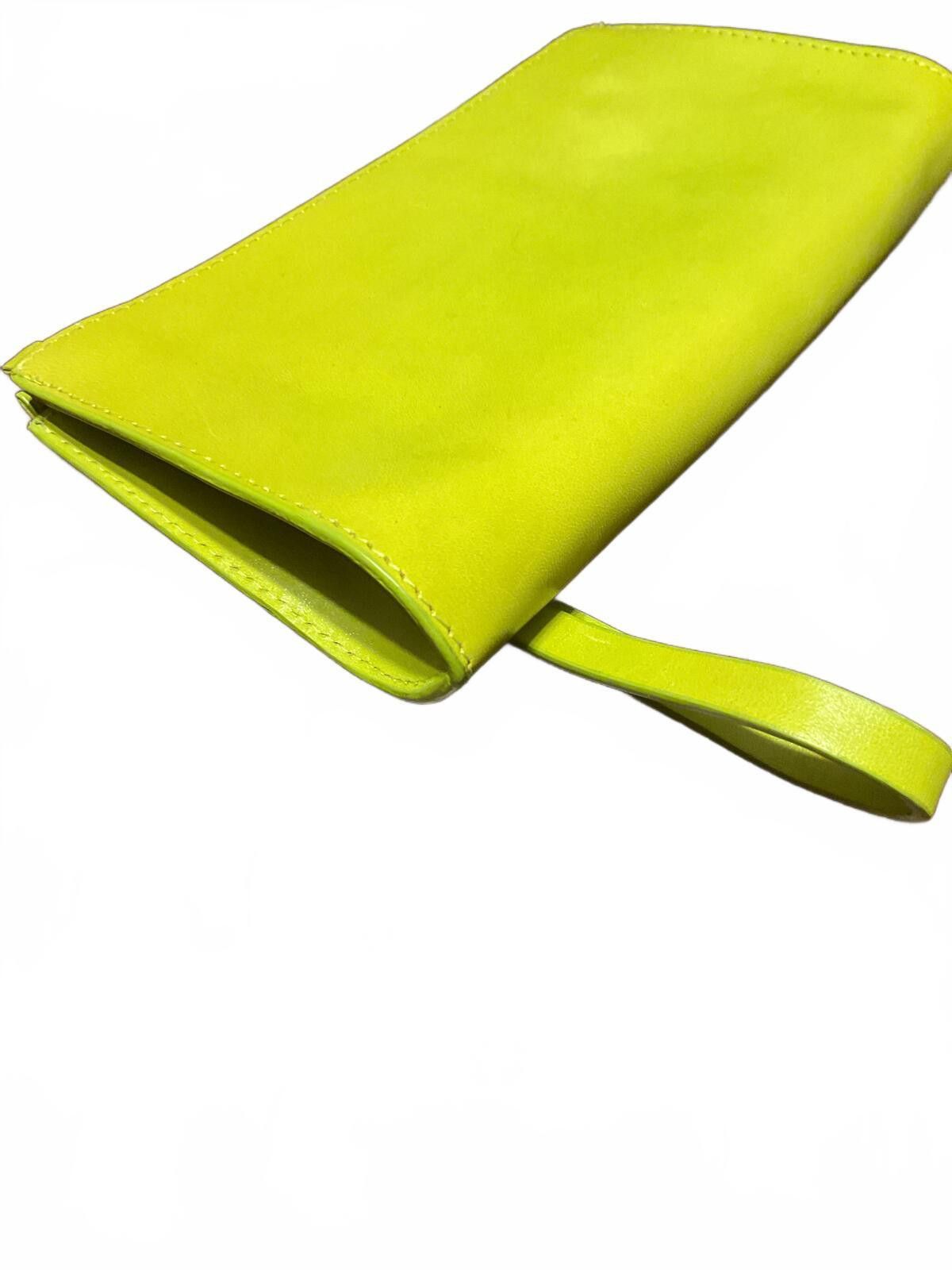 The Unbranded Brand Monsac Yellow Leather Wristlet Clutch Wallet yellow Size ONE SIZE - 2 Thumbnail