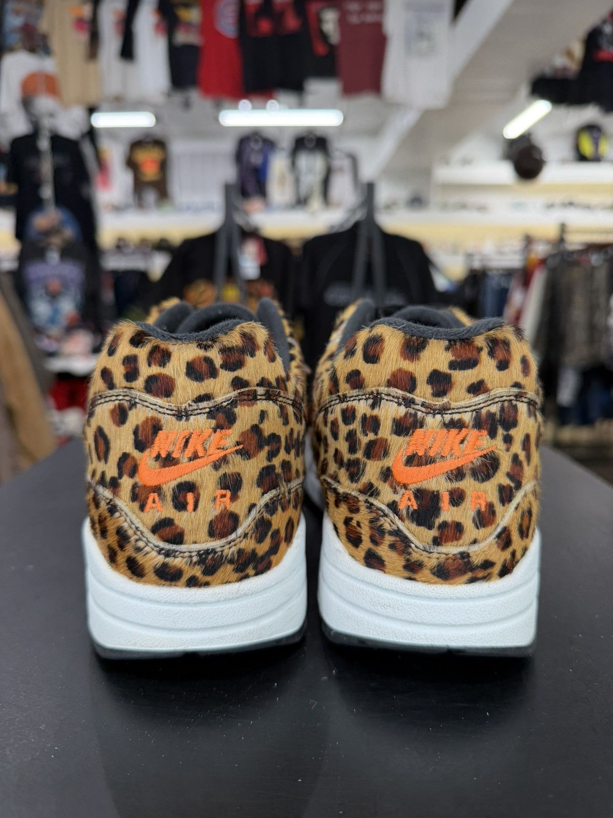 Nike Nike Air Max 1 Atmos Animal 3.0 Leopard Size 9 (2019) Size US 9 / EU 42 - 5 Thumbnail