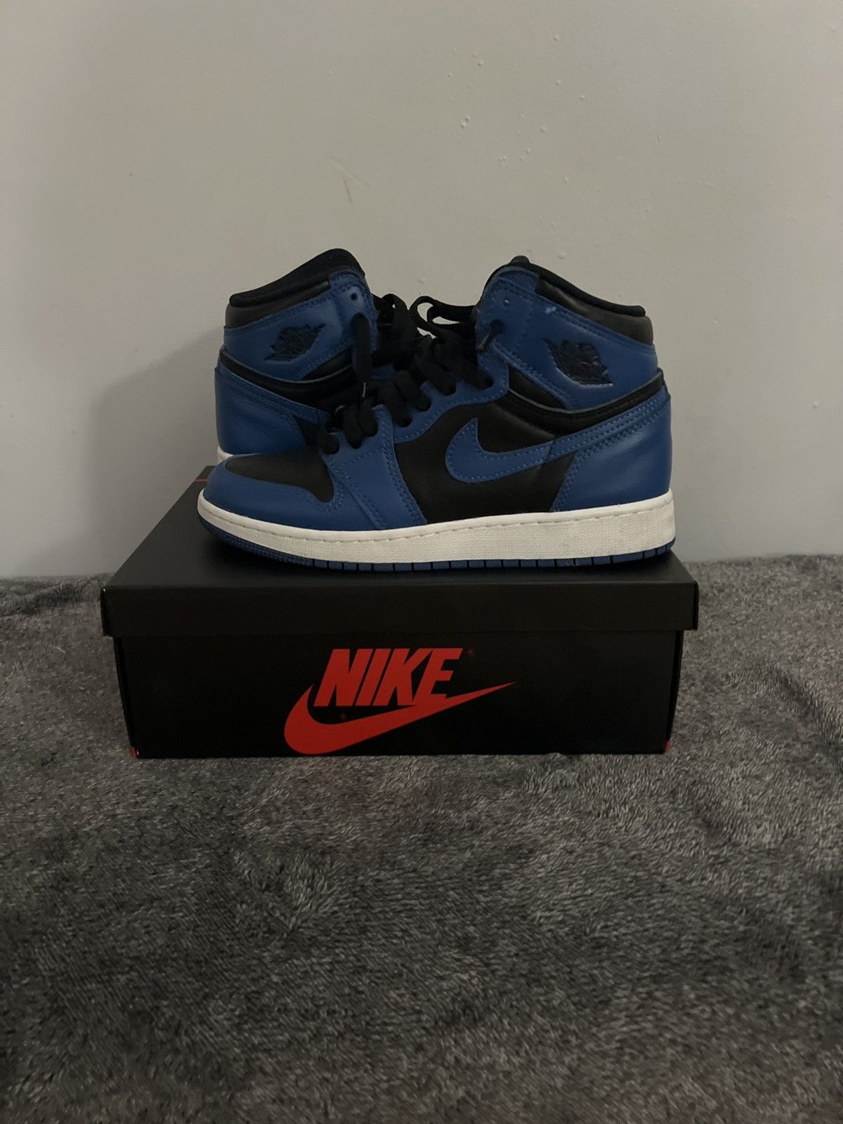 Jordan Brand Jordan 1 Dark Marina Size US 5 / EU 37 - 7 Thumbnail
