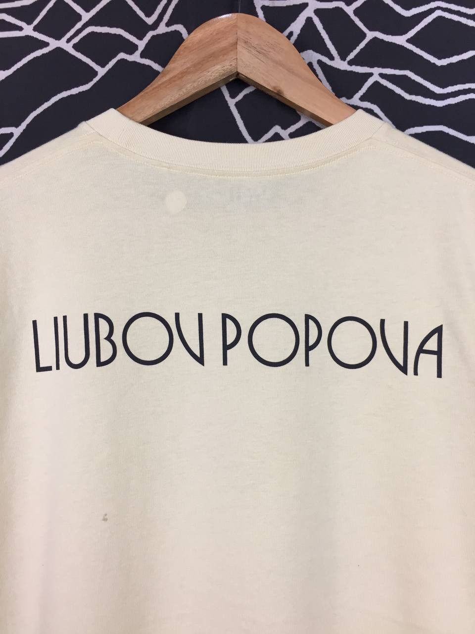 Uniqlo Uniqlo MoMA Museum of Modern Art Liubov Popova Tee Size US M / EU 48-50 / 2 - 11 Thumbnail