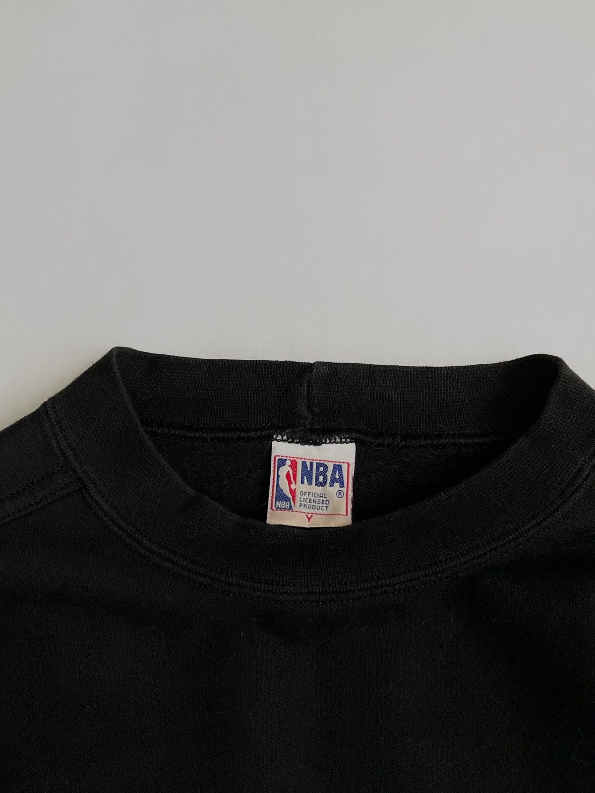 NBA × Vintage Vintage NBA Chicago Bulls 1/3 long baskets jersey 80s Size US M / EU 48-50 / 2 - 4 Thumbnail