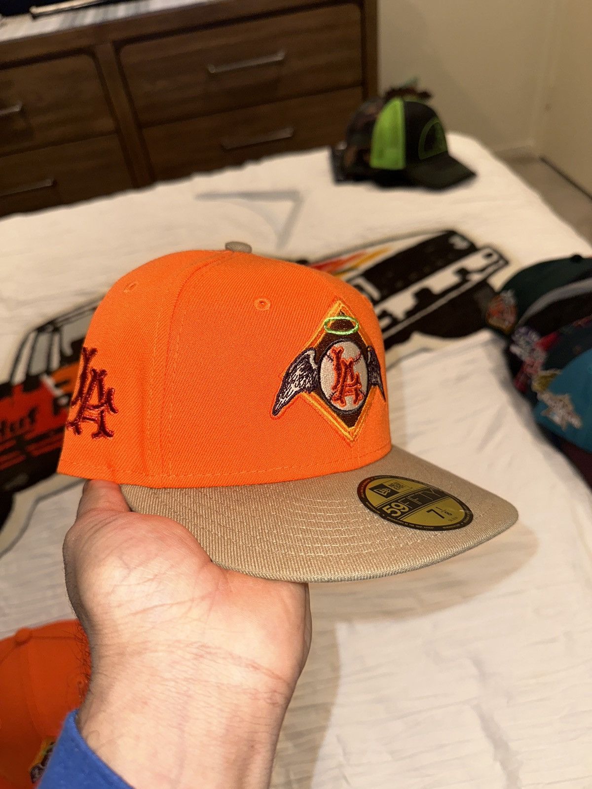 New Era Angels deadly hollow size 7 1/8 Size ONE SIZE - 5 Thumbnail