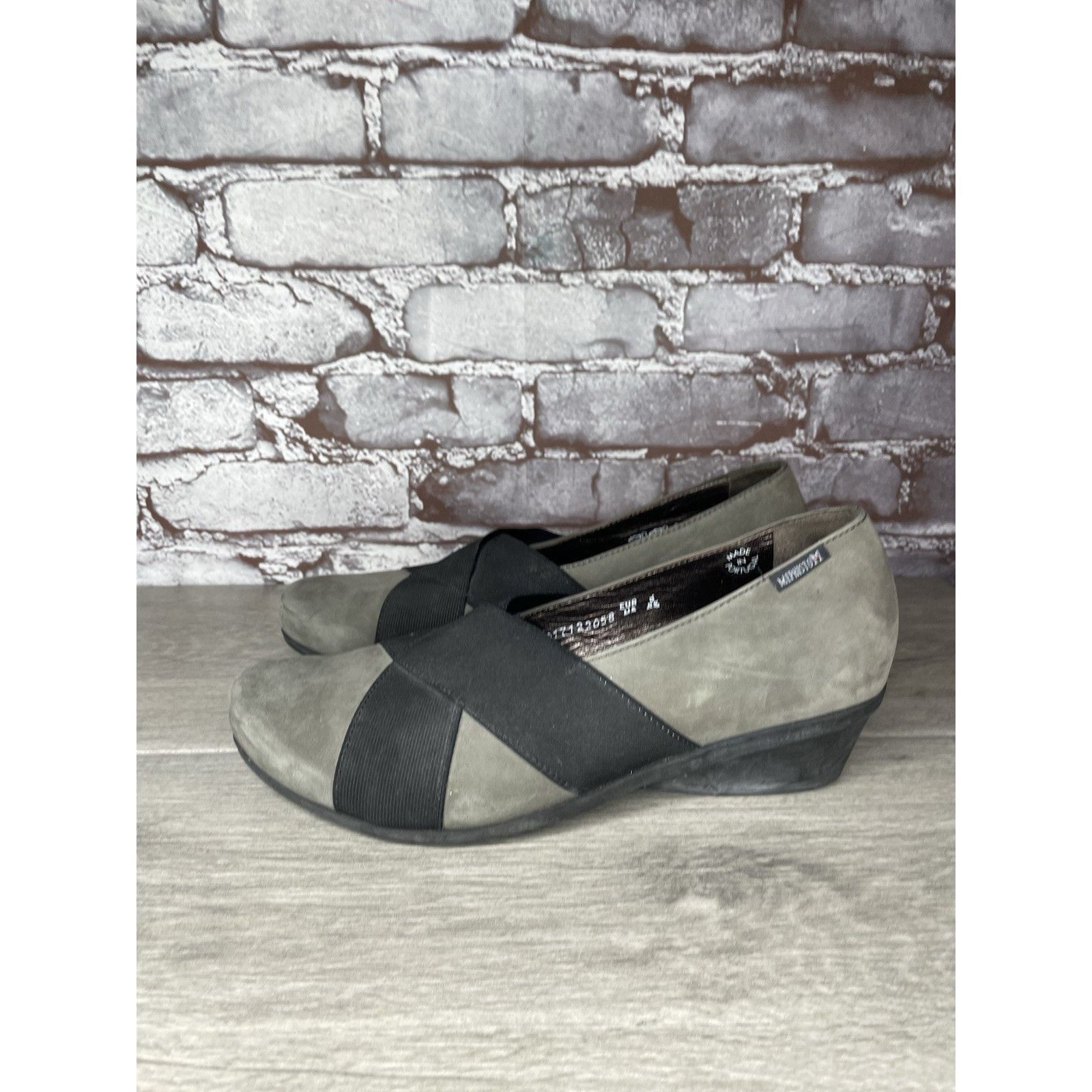Mephisto Mephisto Aline Gray Nubuck Leather Black Strap Wedge Shoes W Size US 8.5 / IT 38.5 - 12 Thumbnail