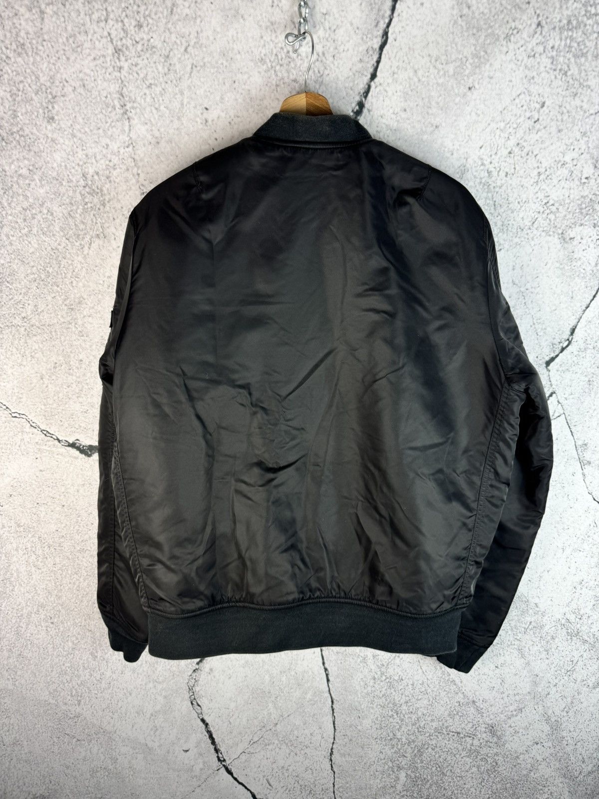 Other V works designer MA-1 Flyer’s Man Intermediate Bomber Jacket Size US XL / EU 56 / 4 - 2 Thumbnail