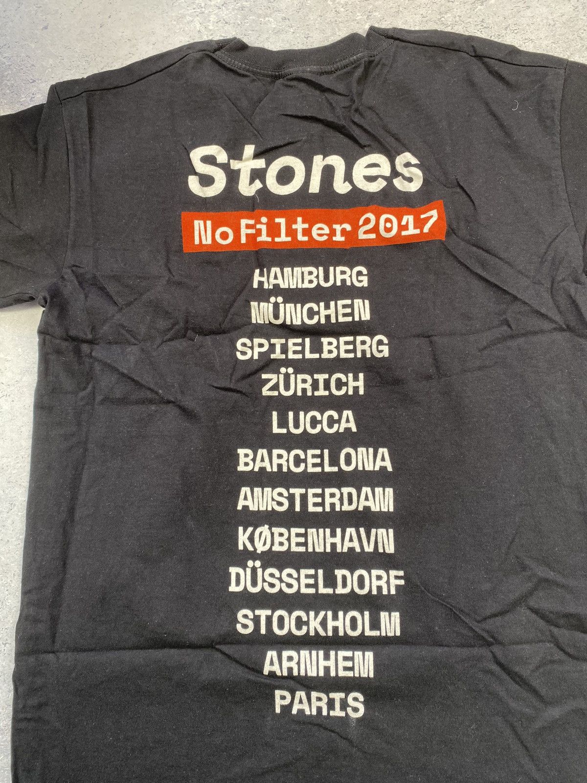 Band Tees The Rolling Stones Men’s Black T-shirt With Big Logo Size S Size US S / EU 44-46 / 1 - 7 Thumbnail
