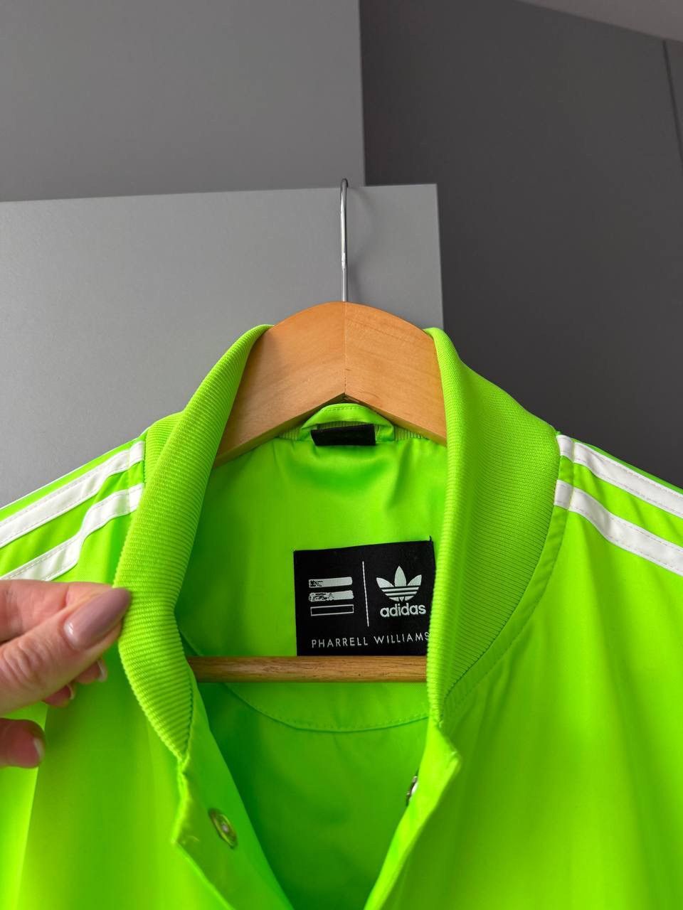 Adidas × Pharrell Pharrell Williams x Adidas Toxic Green Jacket Size US M / EU 48-50 / 2 - 5 Thumbnail
