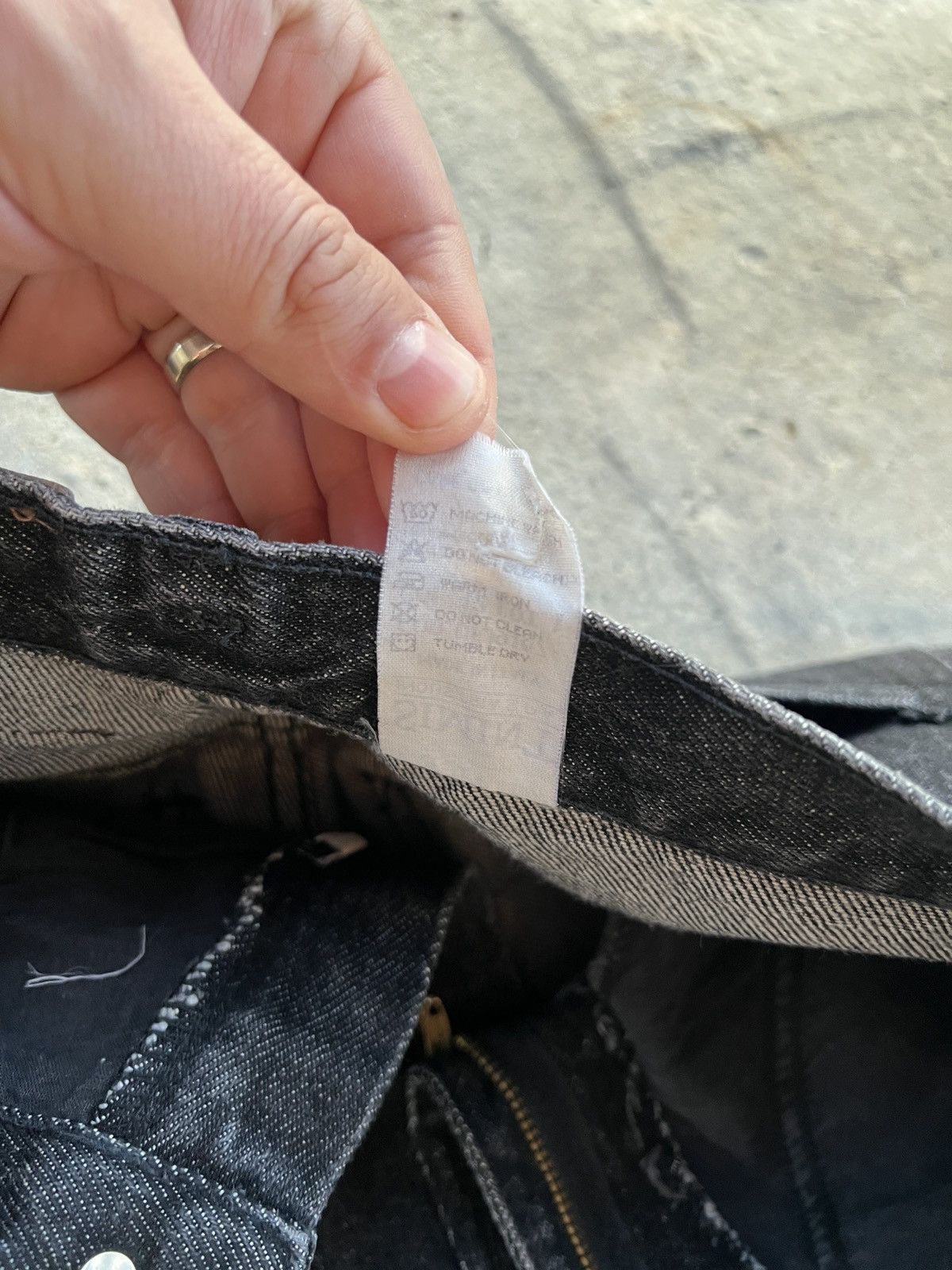 Giorgio Armani Vintage Armani Jeans Size 28" / US 6 / IT 42 - 9 Thumbnail