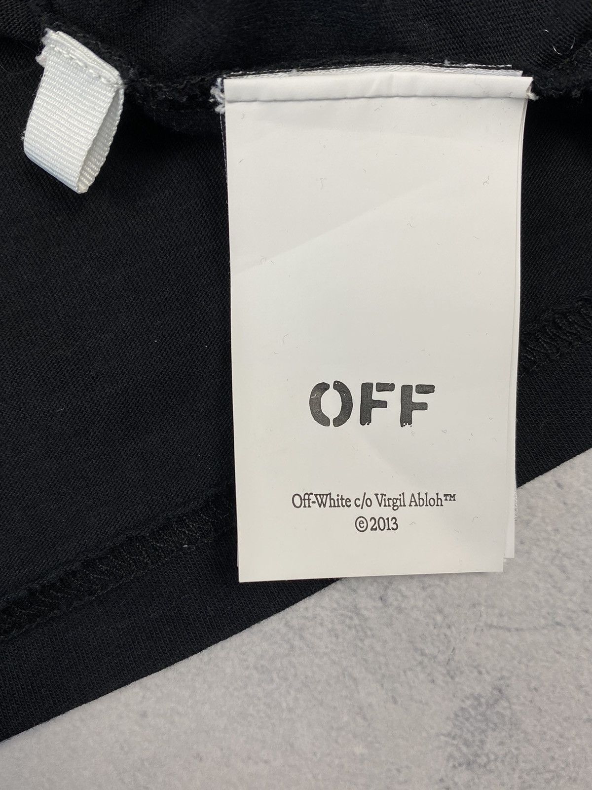 Off-White OFF WHITE EMBROIDERED ARROW T-SHIRT Size US S / EU 44-46 / 1 - 17 Thumbnail