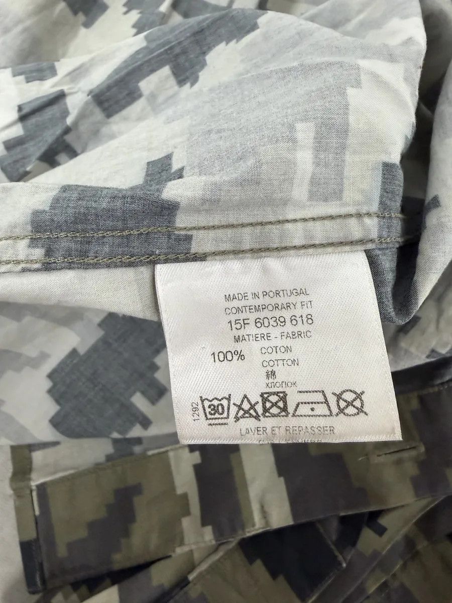Givenchy AW2015 Givenchy Camo Green Shirt by Riccardo Tisci Size US S / EU 44-46 / 1 - 10 Thumbnail
