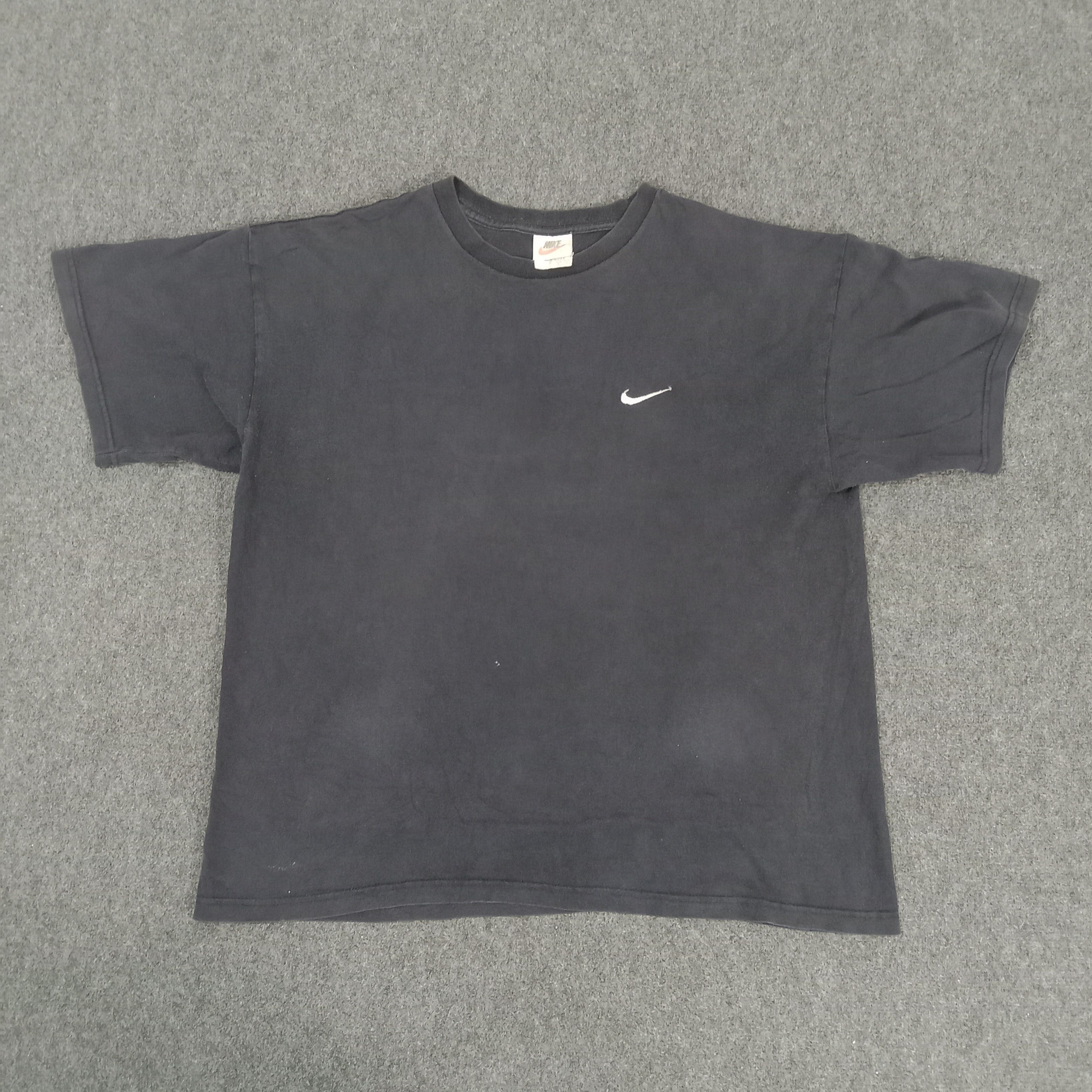 Nike × Vintage Nike Swoosh Sport Style Tshirt Size US XXL / EU 58 / 5 - 1 Thumbnail