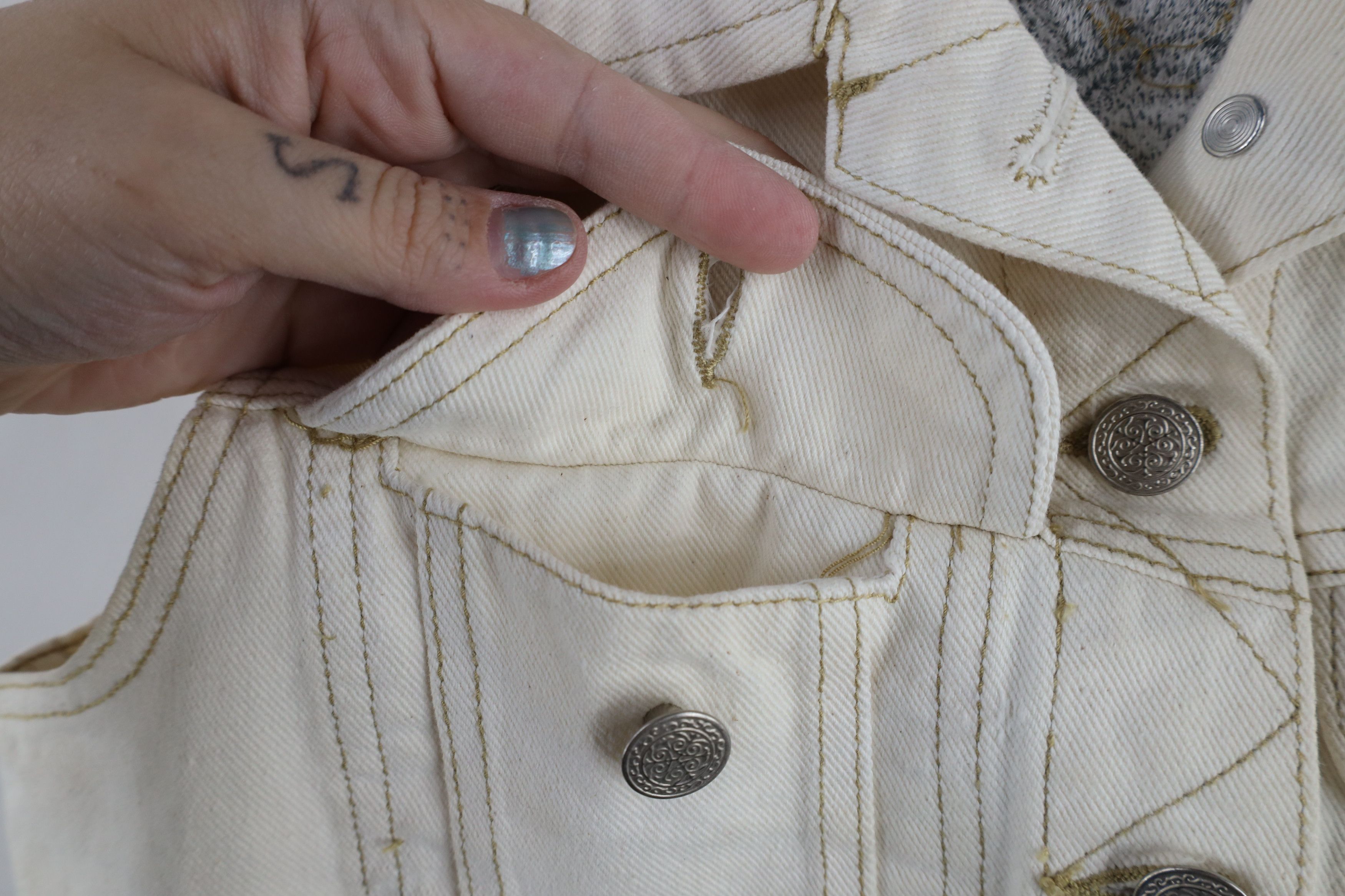 Vintage Vintage 90s Streetwear Wolf Cropped Denim Vest Jacket Size M / US 6-8 / IT 42-44 - 5 Thumbnail