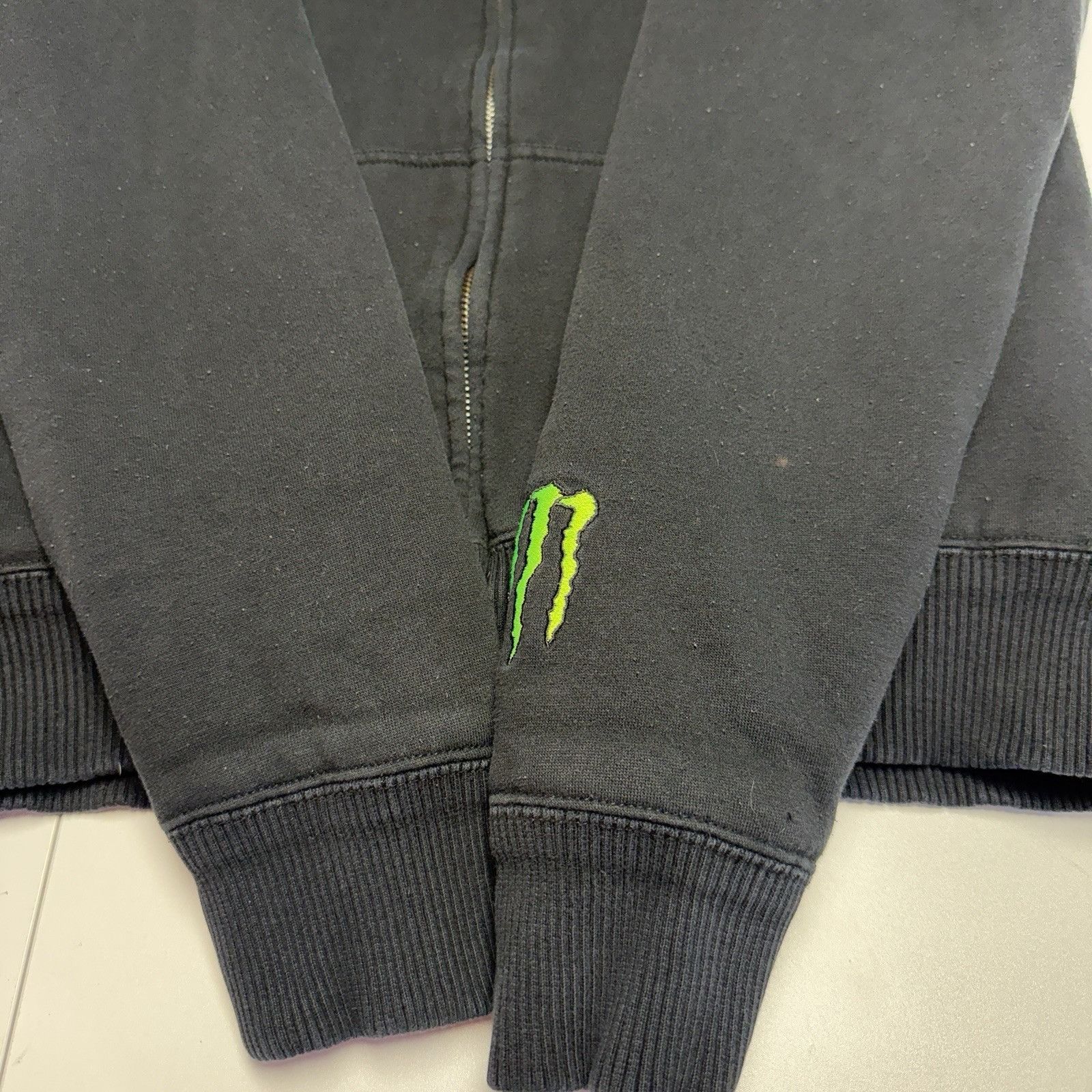 Vintage Vintage Monster Energy Ricky Carmichael #4 Hoodie Sweatshirt Size US M / EU 48-50 / 2 - 6 Thumbnail