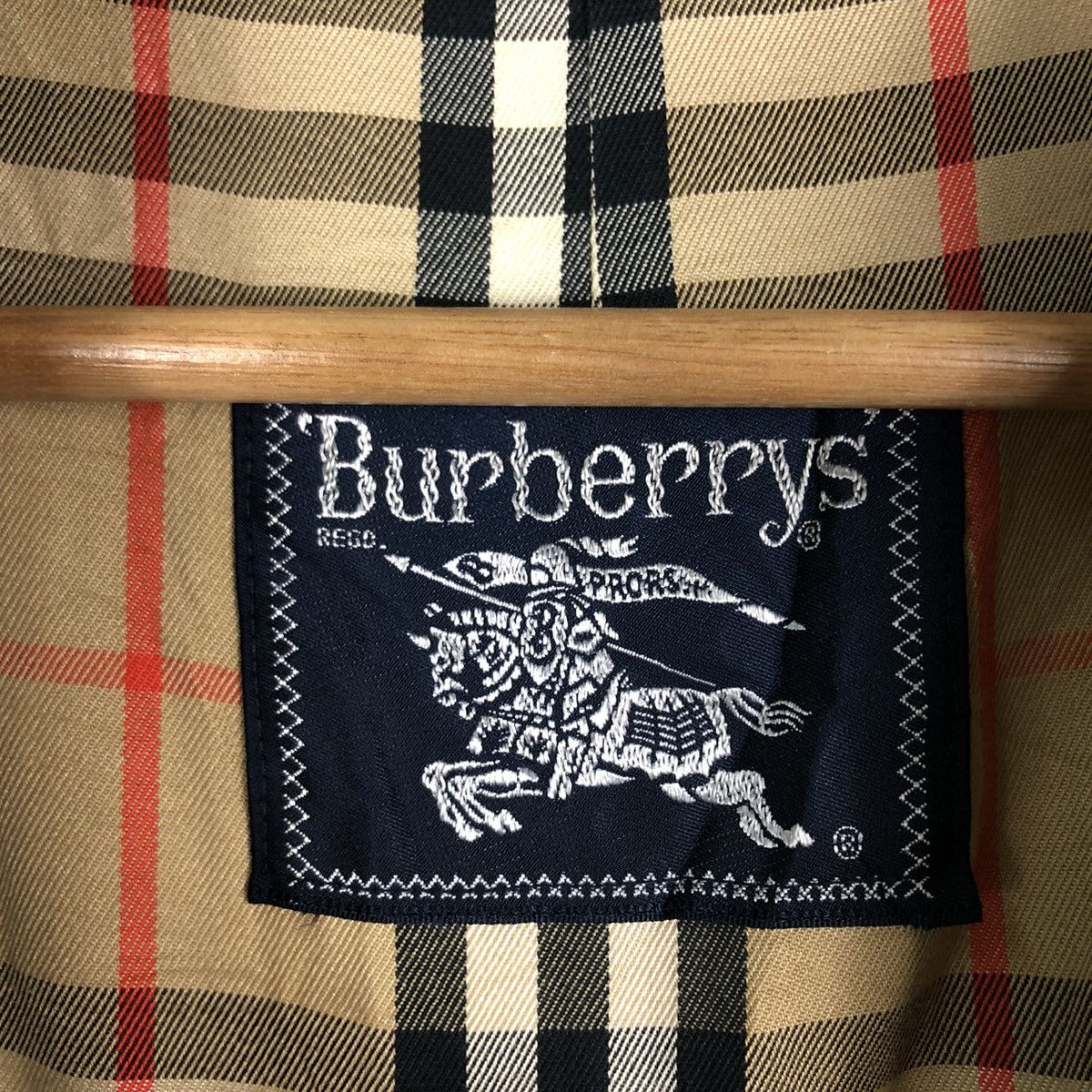 Burberry 🔥90’s VINTAGE TRENCH COAT BURBERRYS NOVA CHECK Size US M / EU 48-50 / 2 - 13 Thumbnail