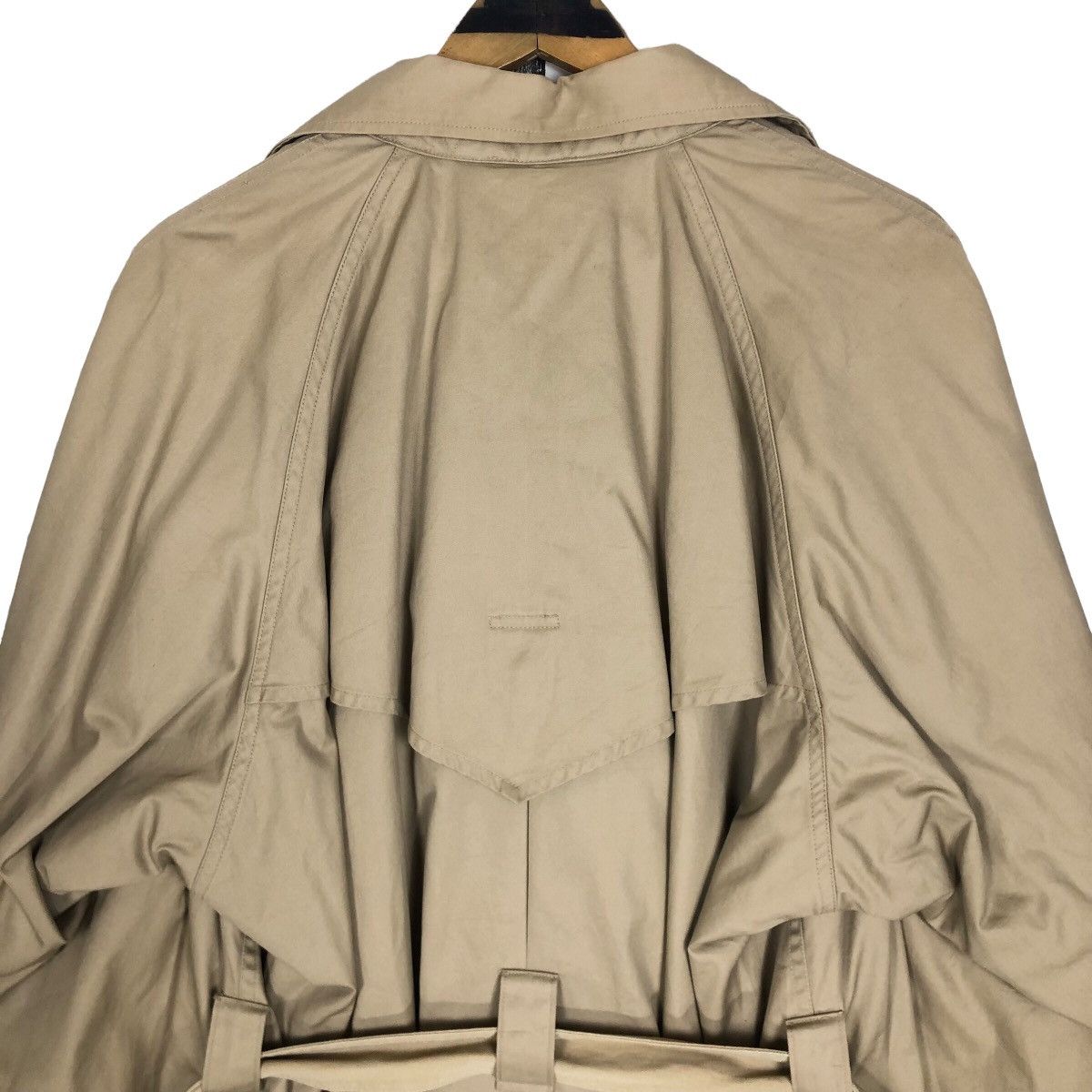 Issey Miyake Vintage 80s Issey Miyake Wide Collar Trench Coat Size US L / EU 52-54 / 3 - 14 Thumbnail