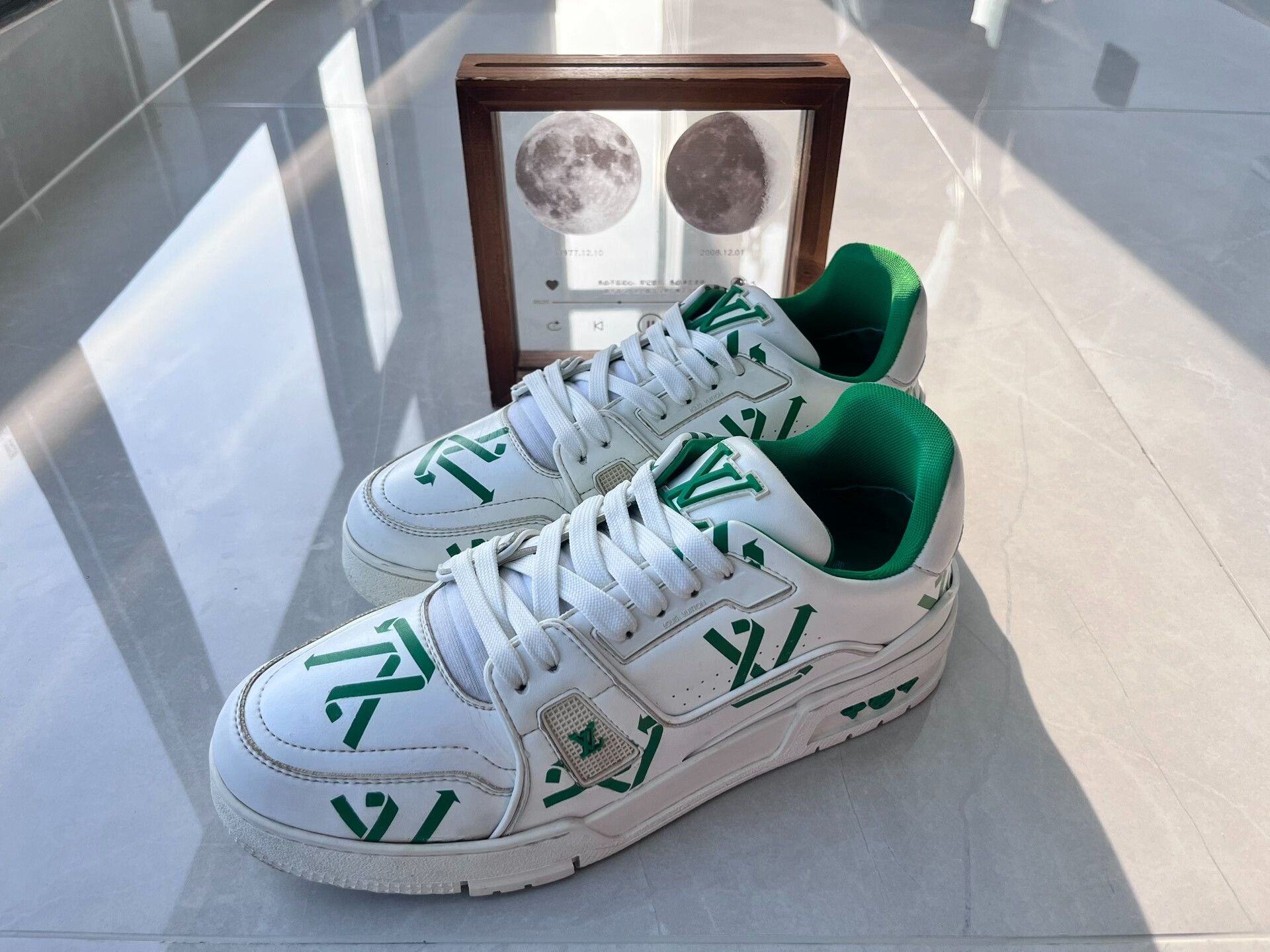 Louis Vuitton Louis Vuitton Training Green Lowtop Sneakers 7 Men Size US 7 / EU 40 - 1 Thumbnail