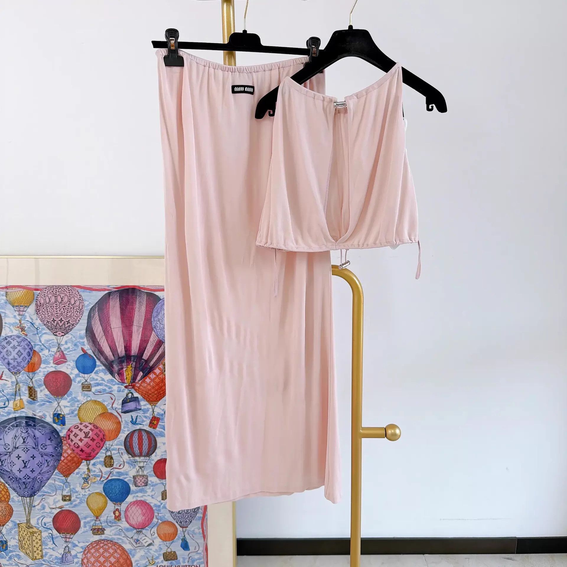 Miu Miu MIU MIU Women's Pink Set Top 40 Skirt 38 Size S / US 4 / IT 40 - 3 Thumbnail